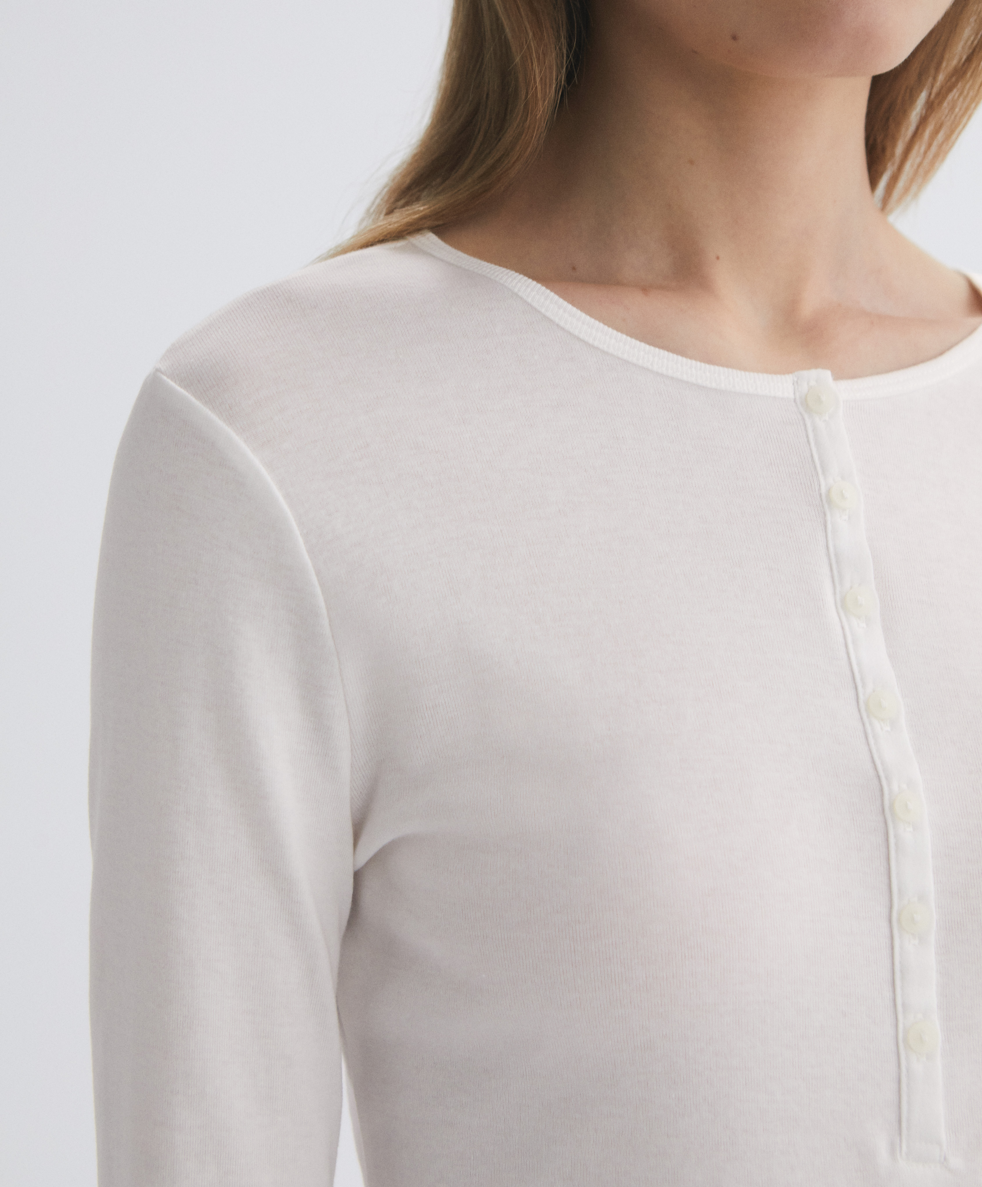 tahari linen tee shirt