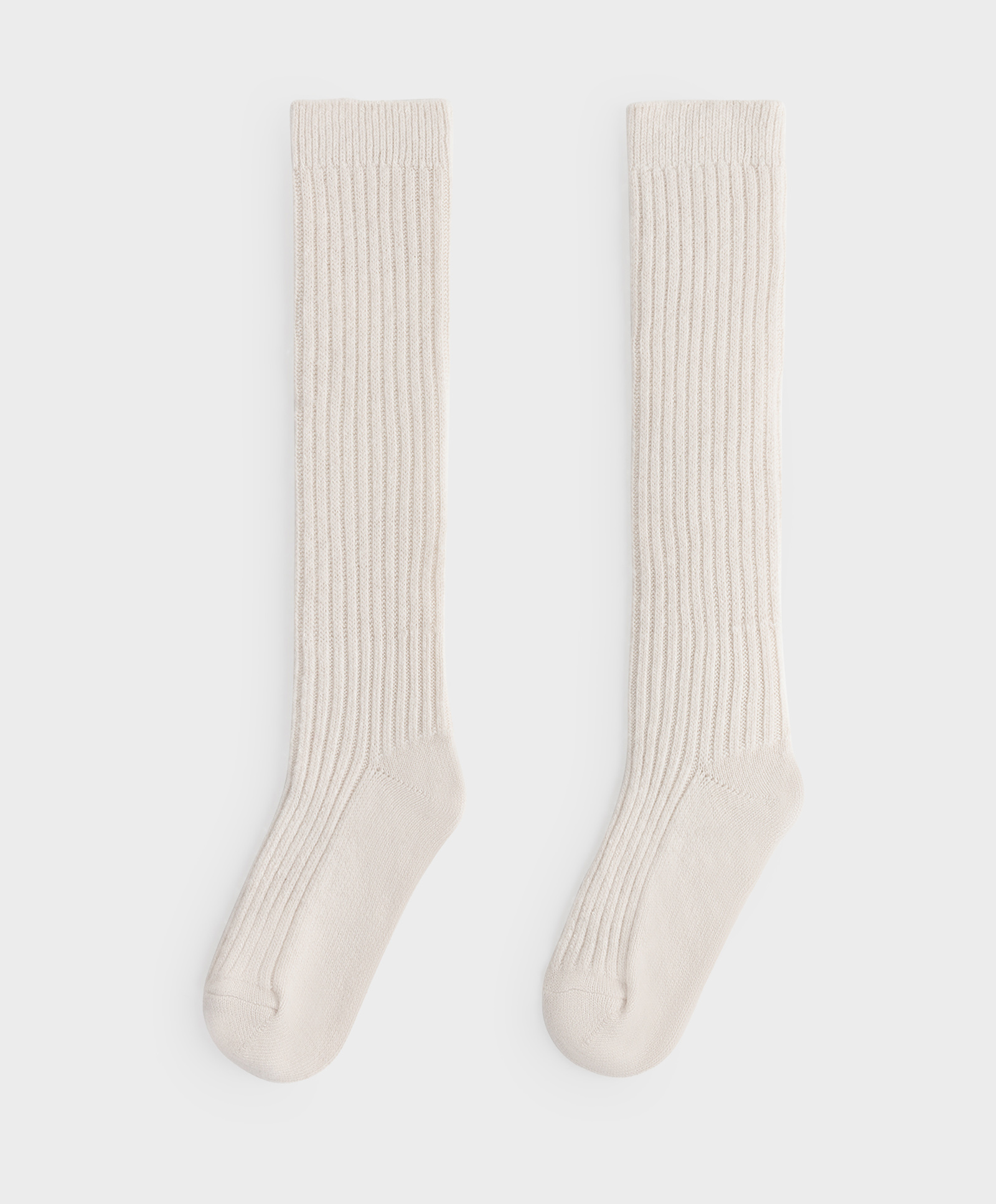 Long ribbed wool/cashmere blend socks