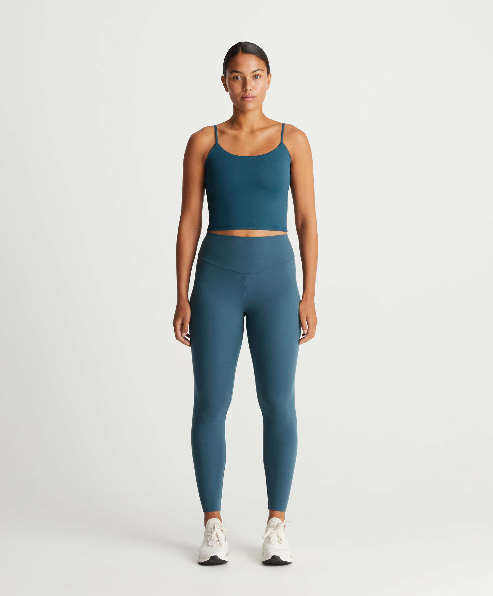 OYSHO on X: New tops and leggings of the Comfortlux Collection