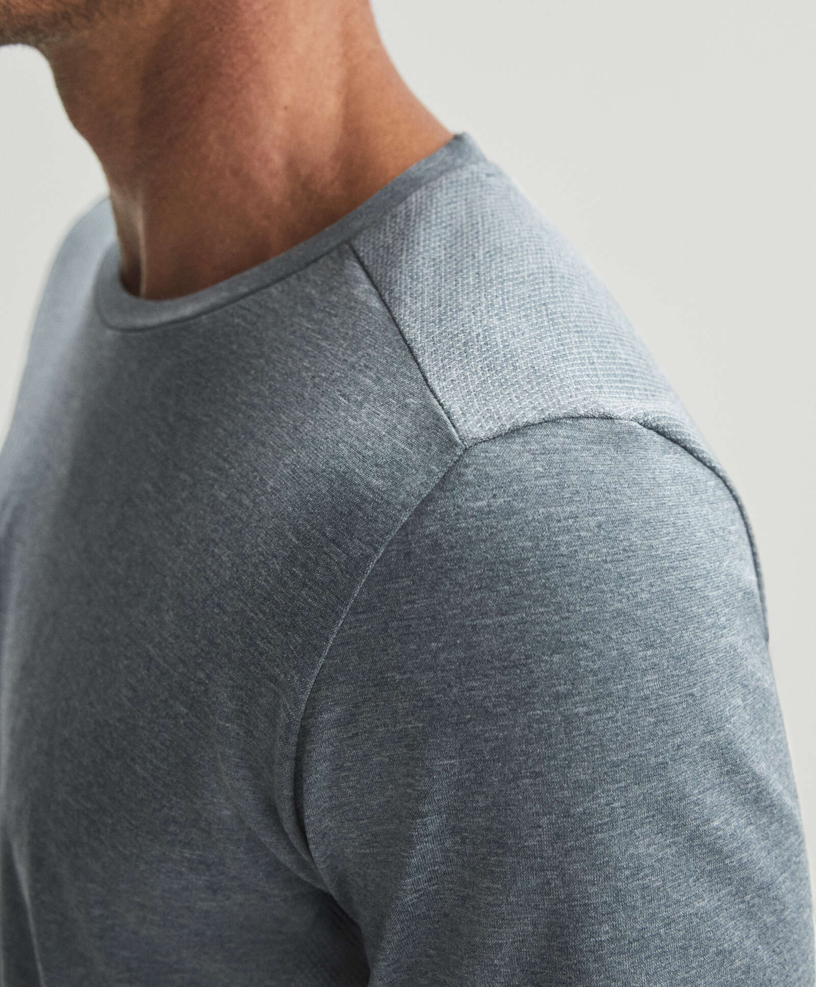 Oysho Seamless antrenman tişörtü 6 Oysho Seamless antrenman tişörtü 7