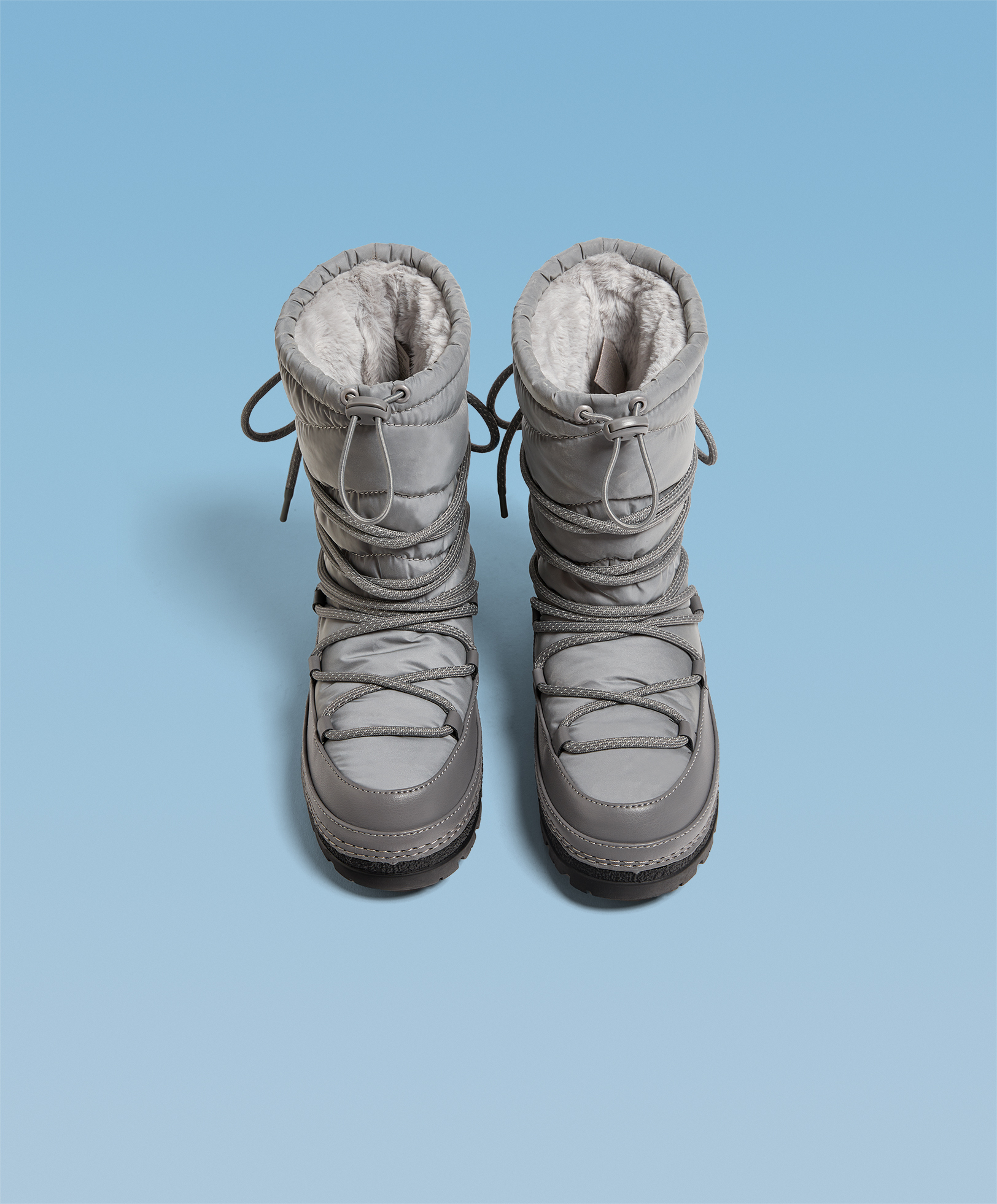 Oysho apres deals ski boots
