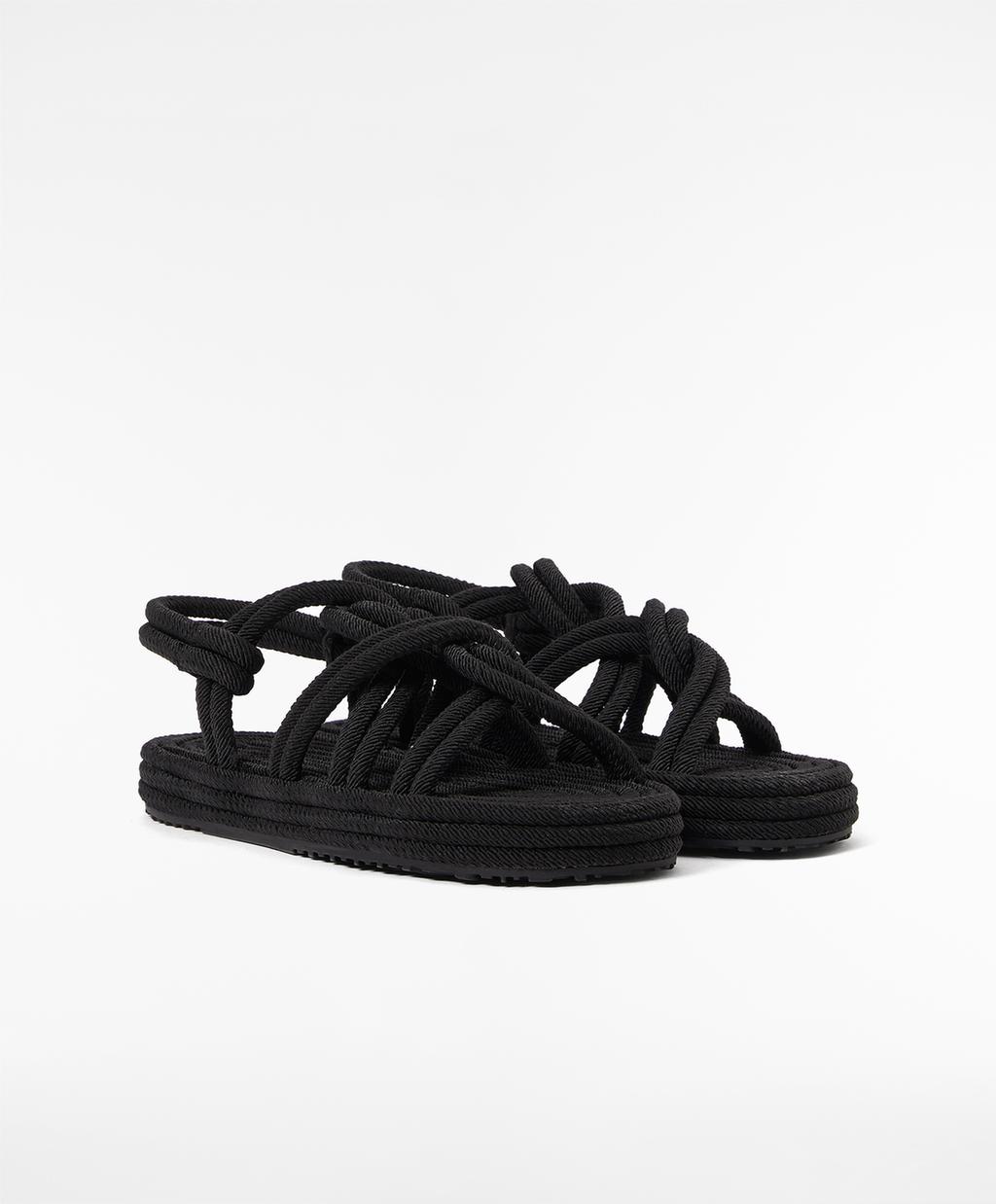 Sandalia cordones OYSHO México