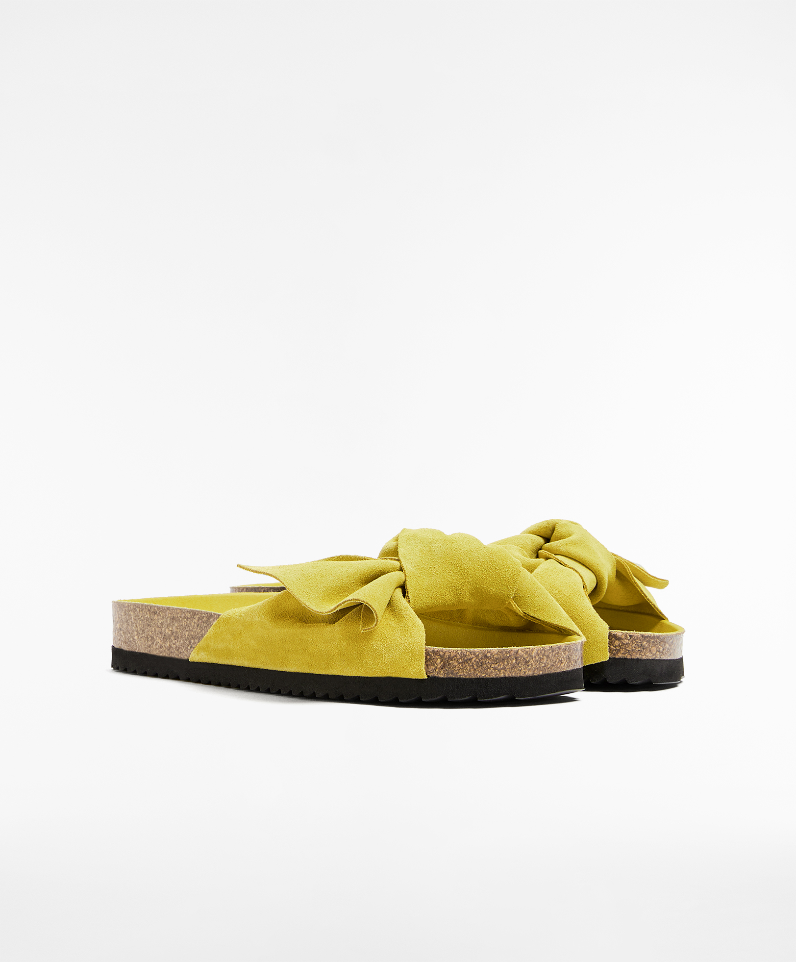 Leather bow sandals OYSHO Deutschland