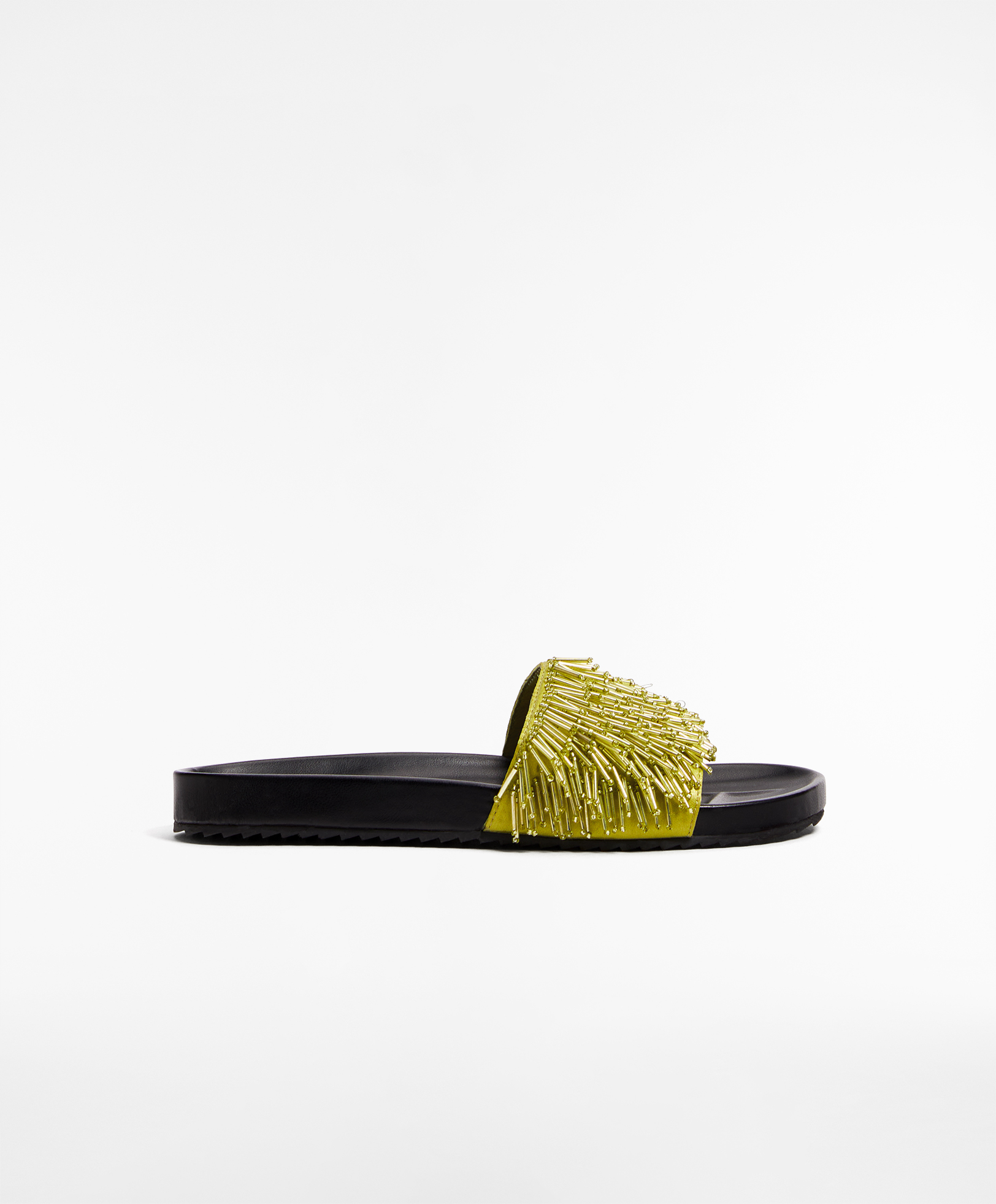 Sandales claquettes avec applications OYSHO United Arab Emirates