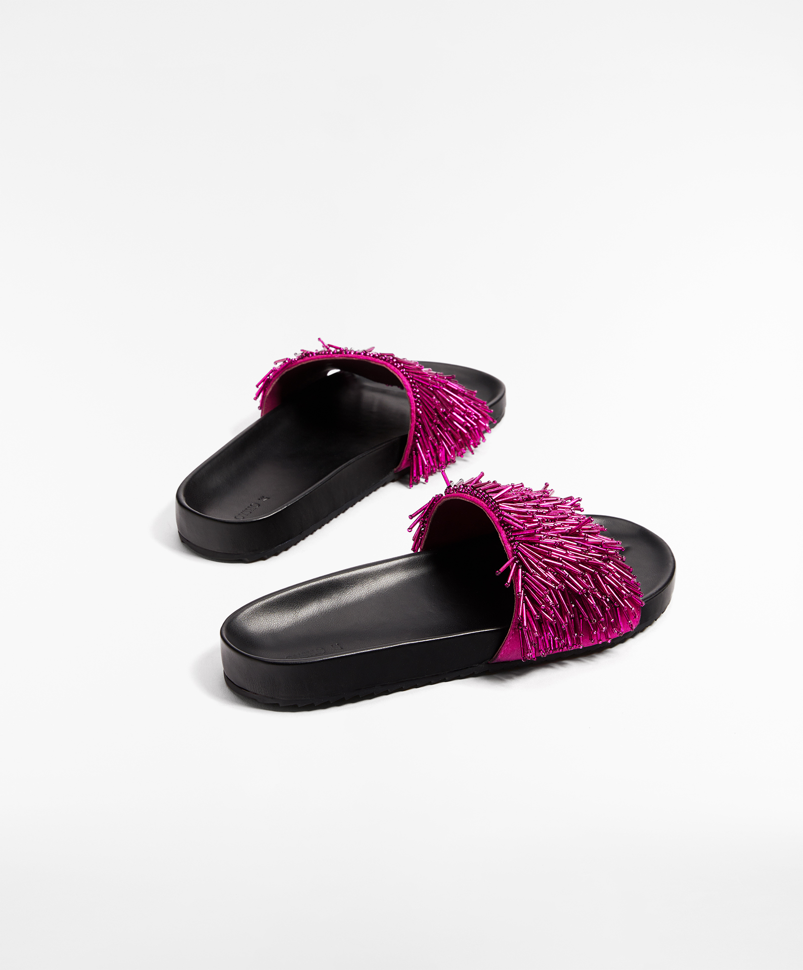 Instapslippers best sale