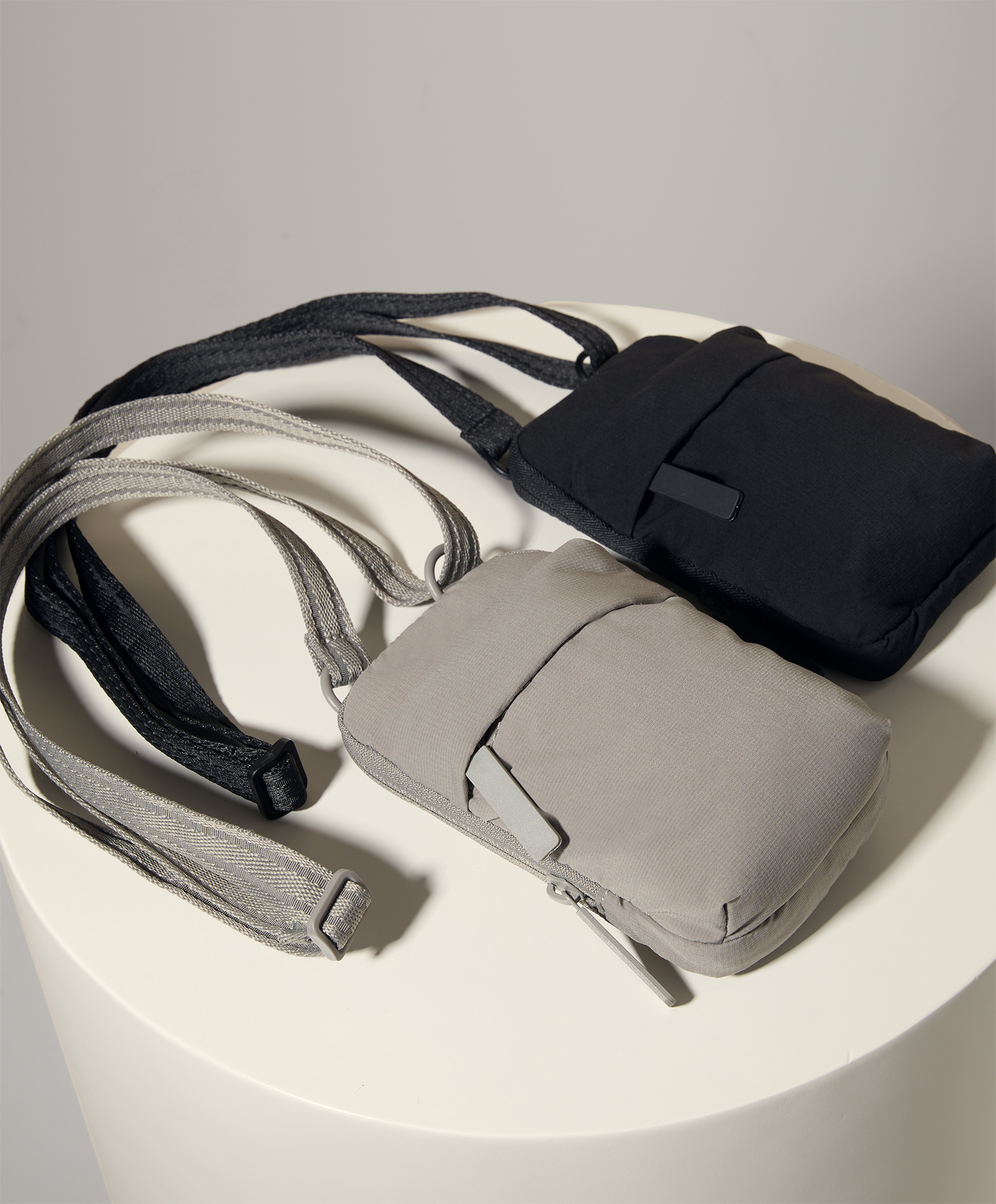Nylon mobile phone bag