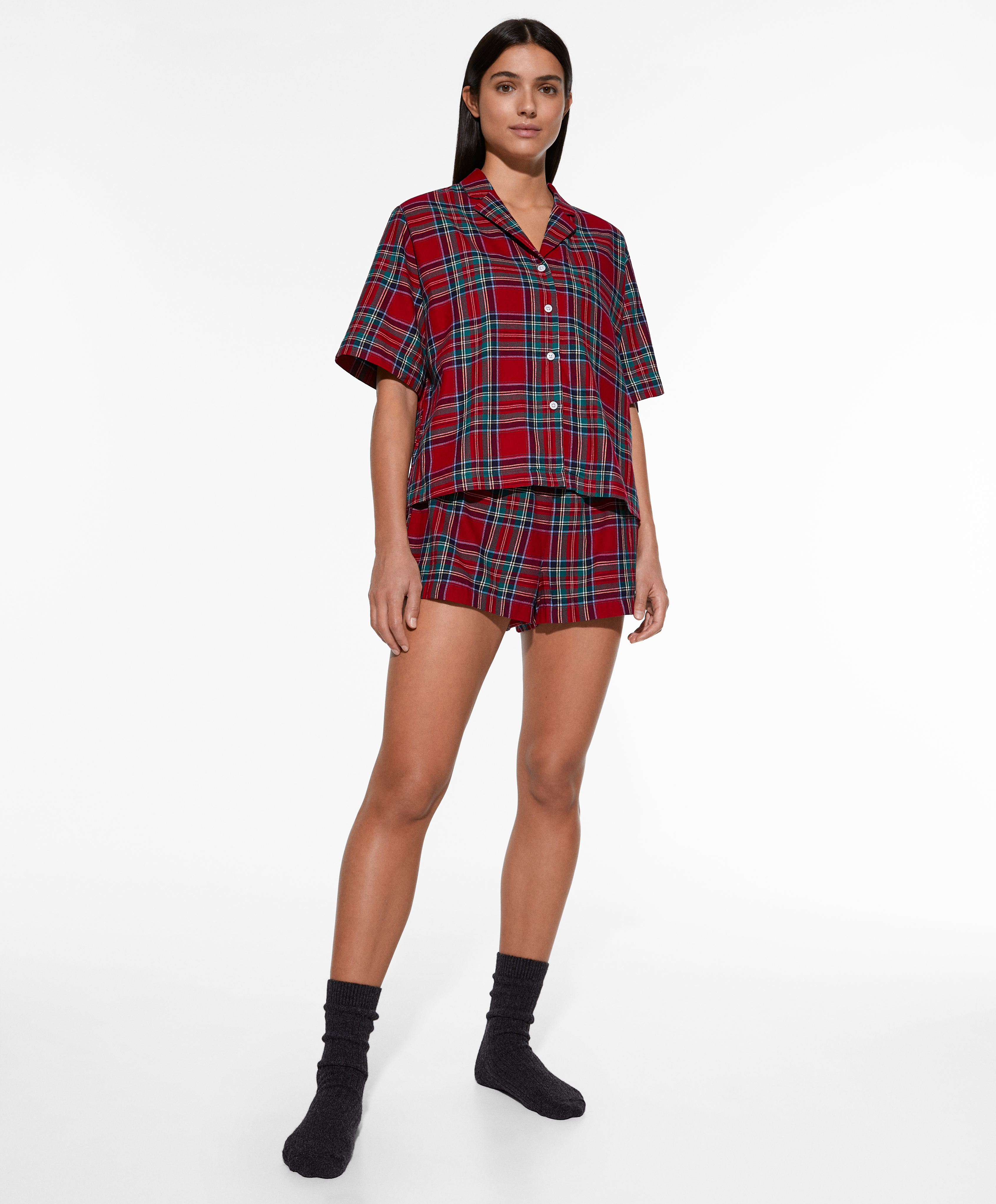 Conjunto pijama 100 algod n corto cuadros OYSHO Ecuador