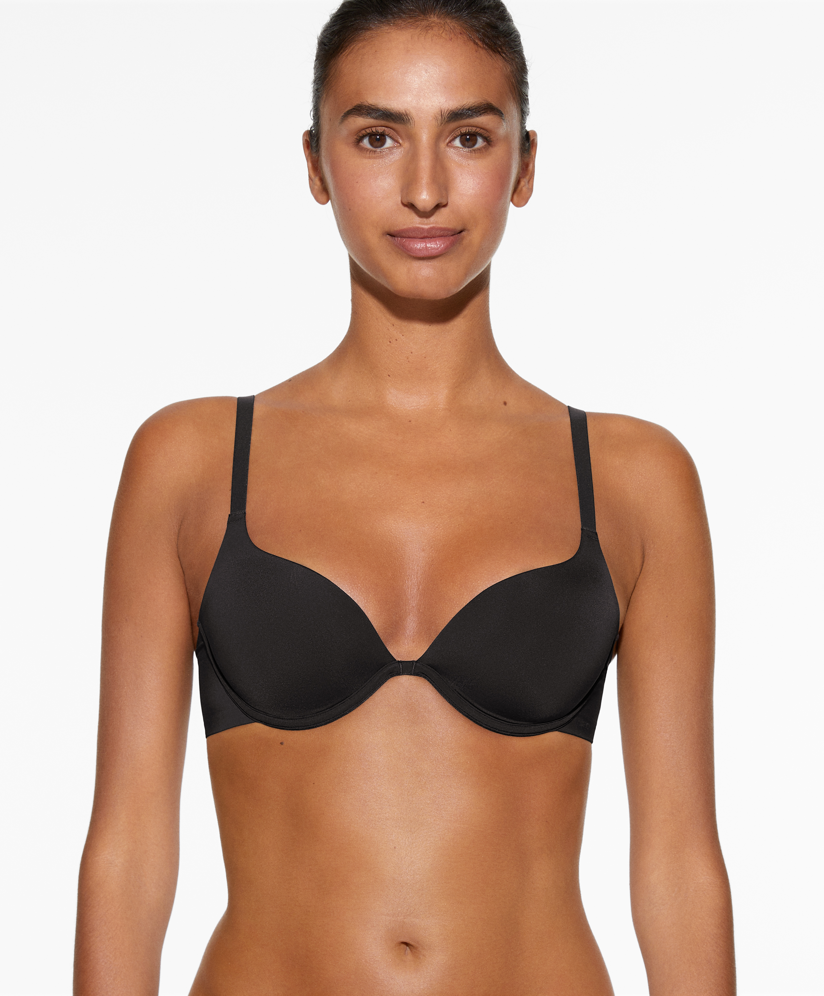 Invisible laser-cut triangle bra top with low back