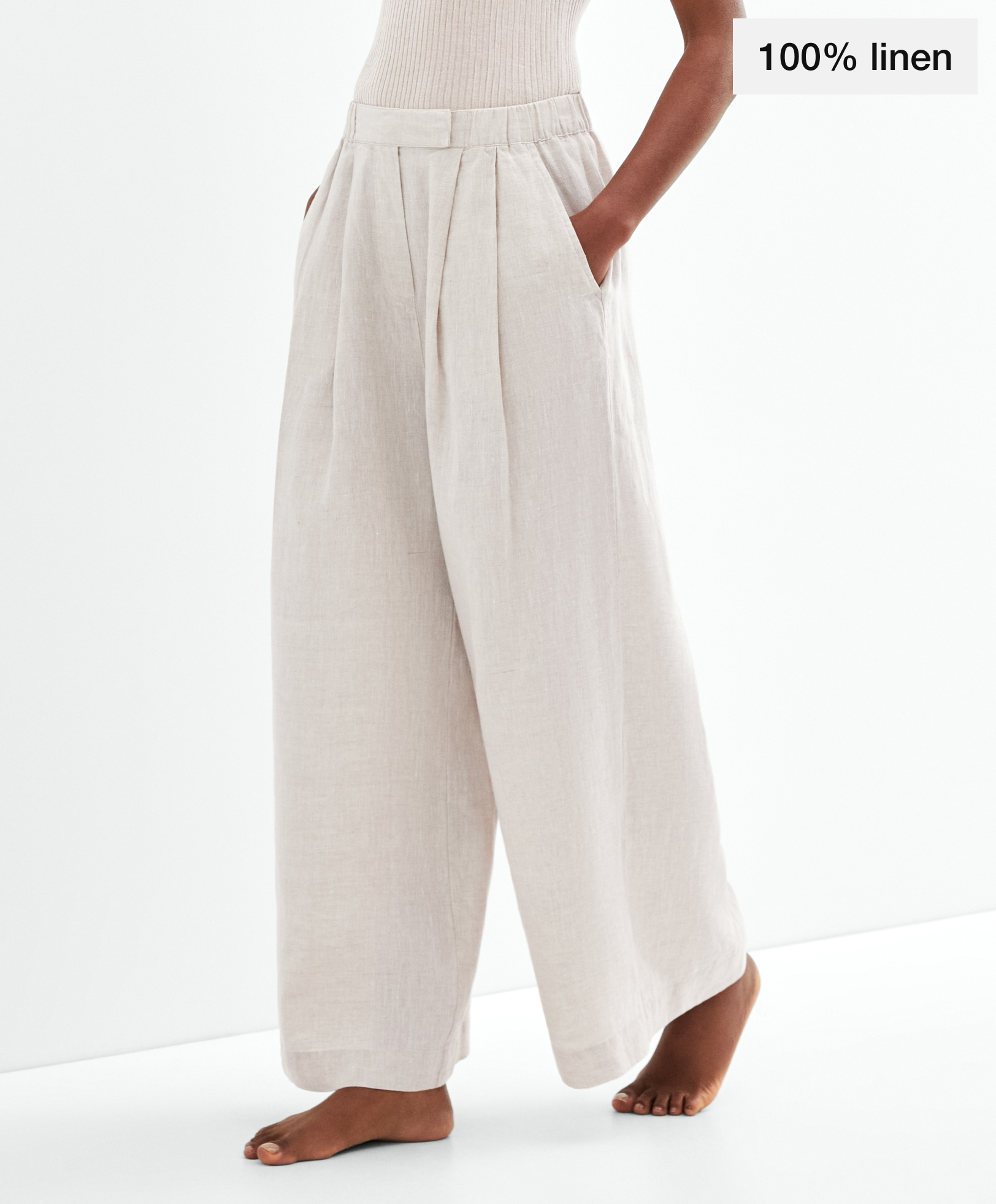 Relaxed-fit 100% linen trousers