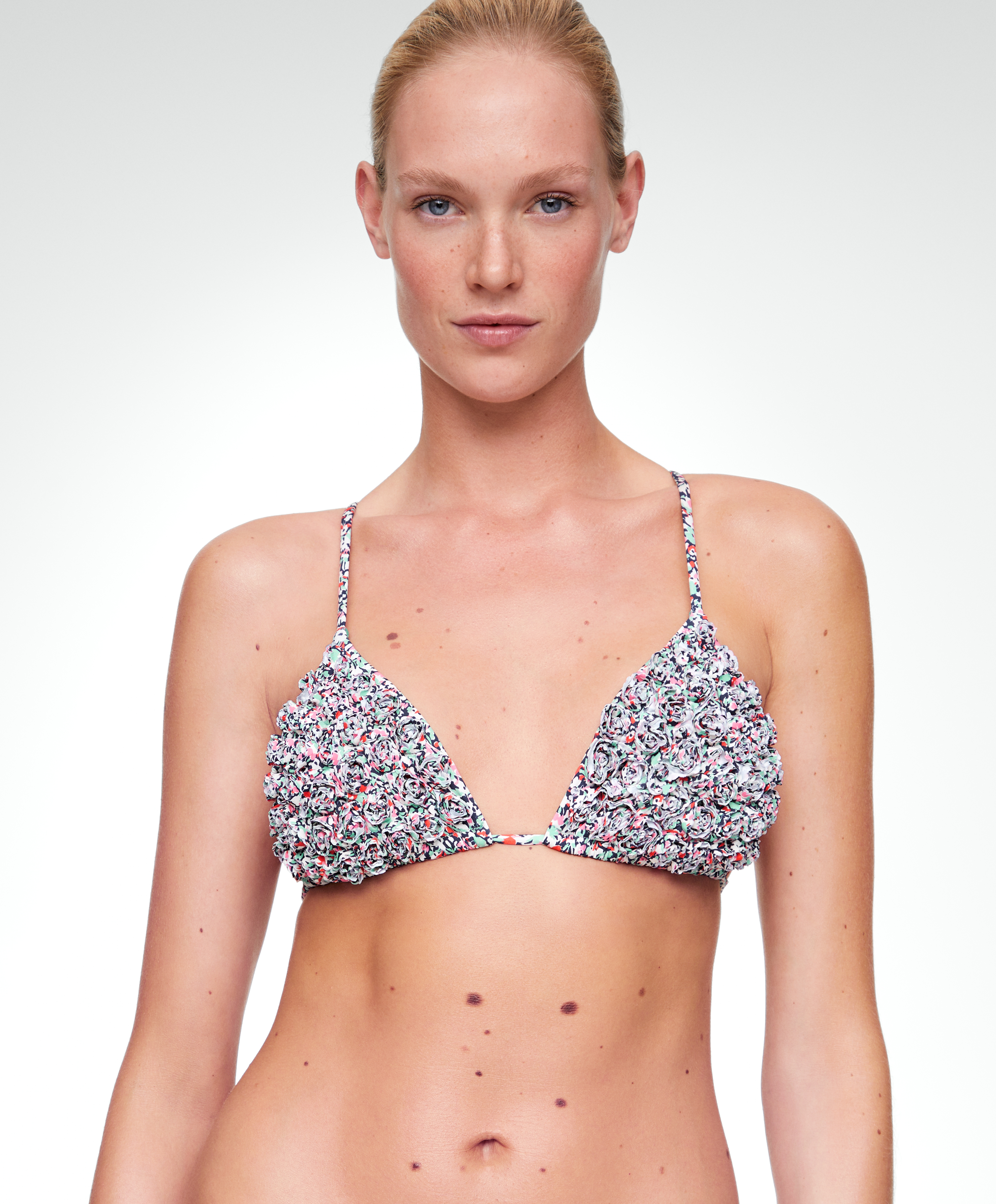 Floral appliqu triangle bikini top