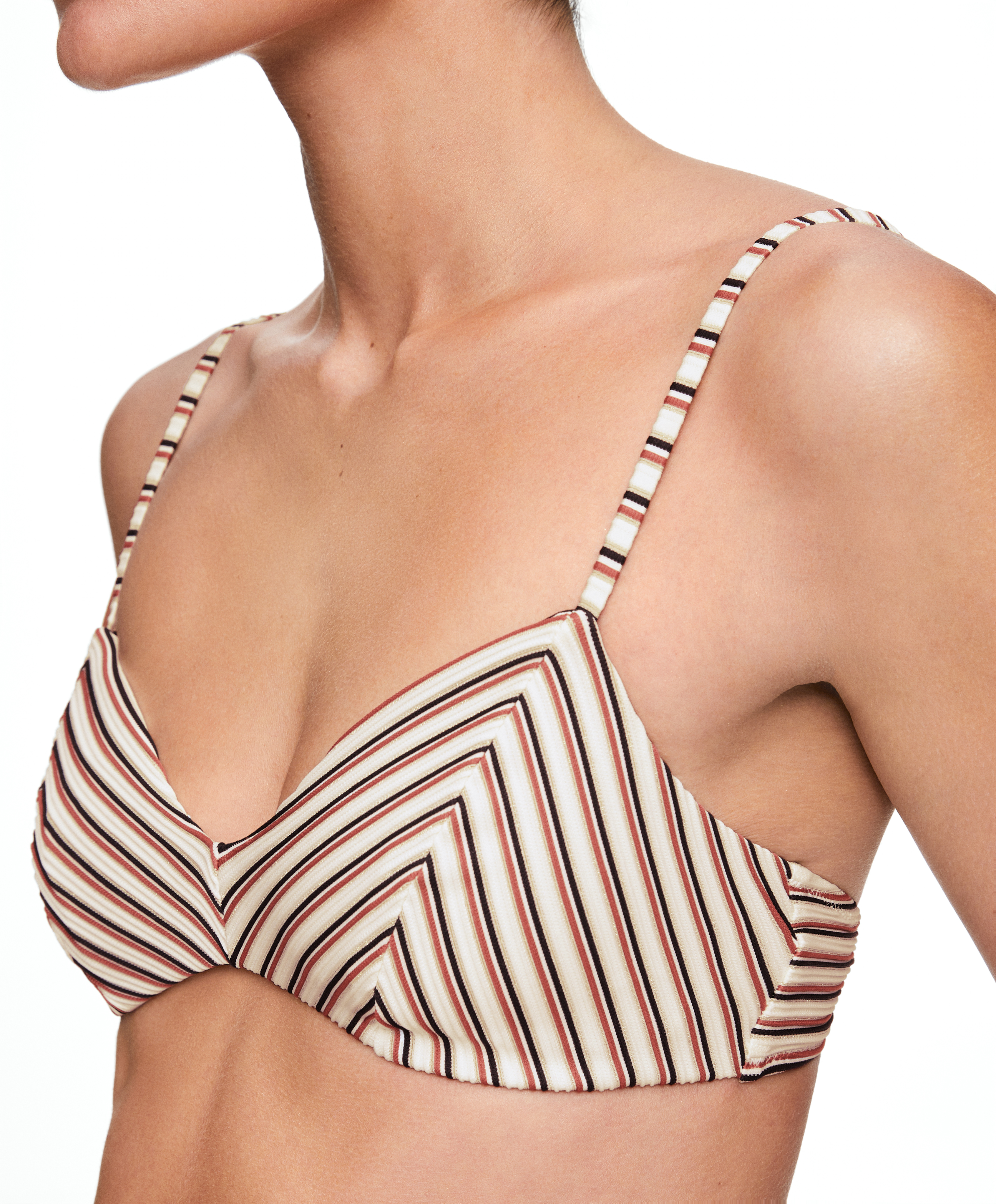 Lunch Vertolking Illusie Textured stripe triangle bikini top | OYSHO United States