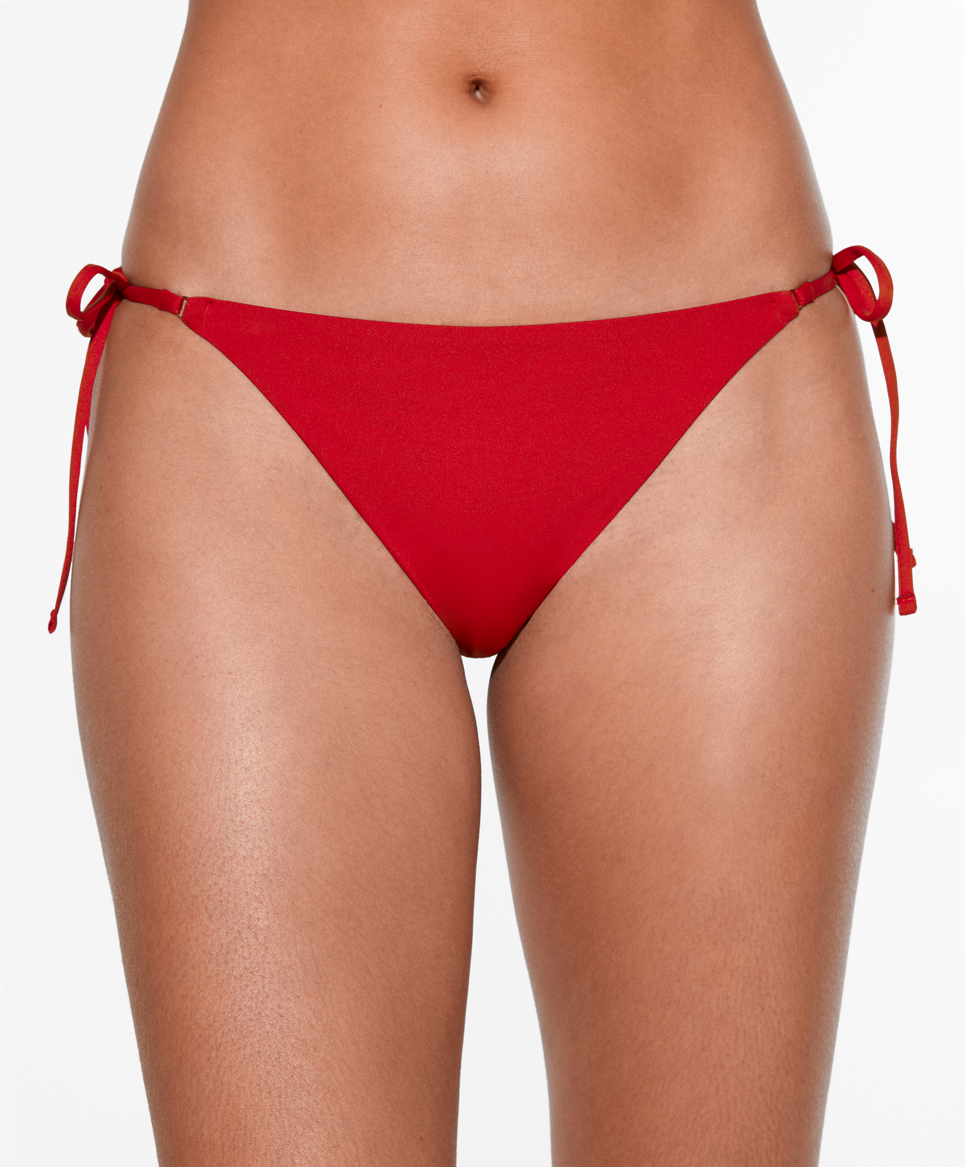 Medium-coverage bikini briefs with ties