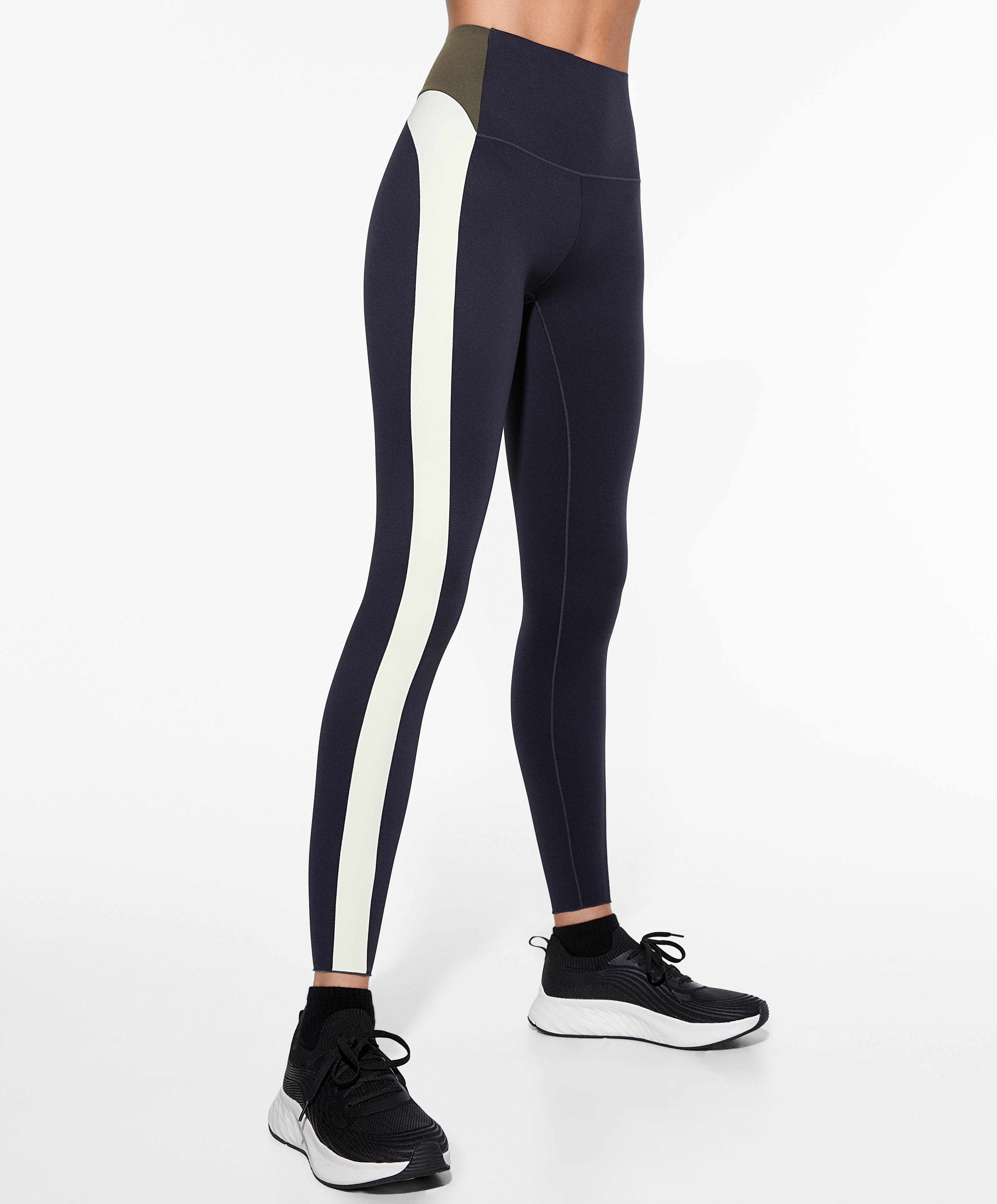 Oysho on sale yoga pants