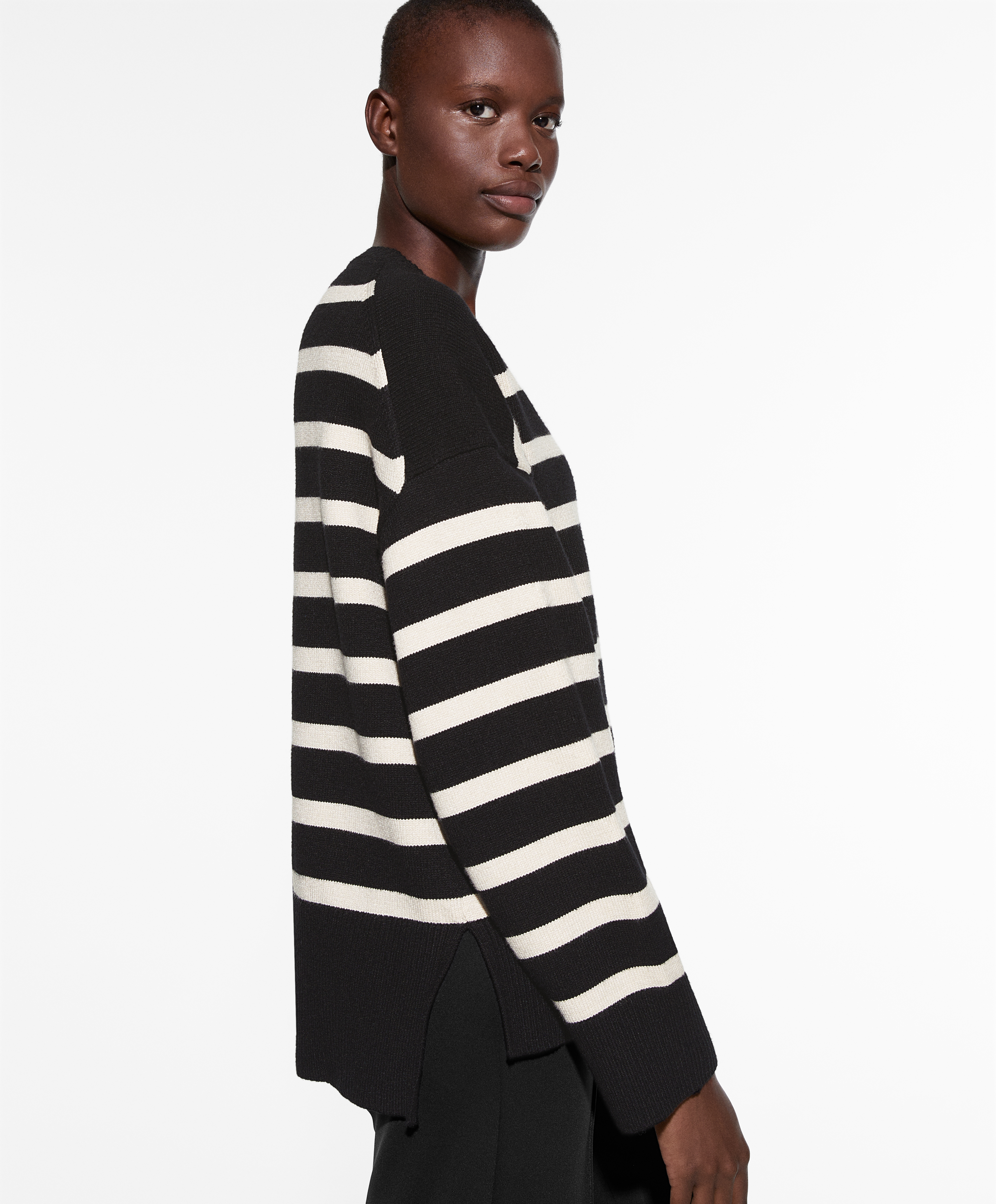 Striped knit sweater | OYSHO Costa Rica
