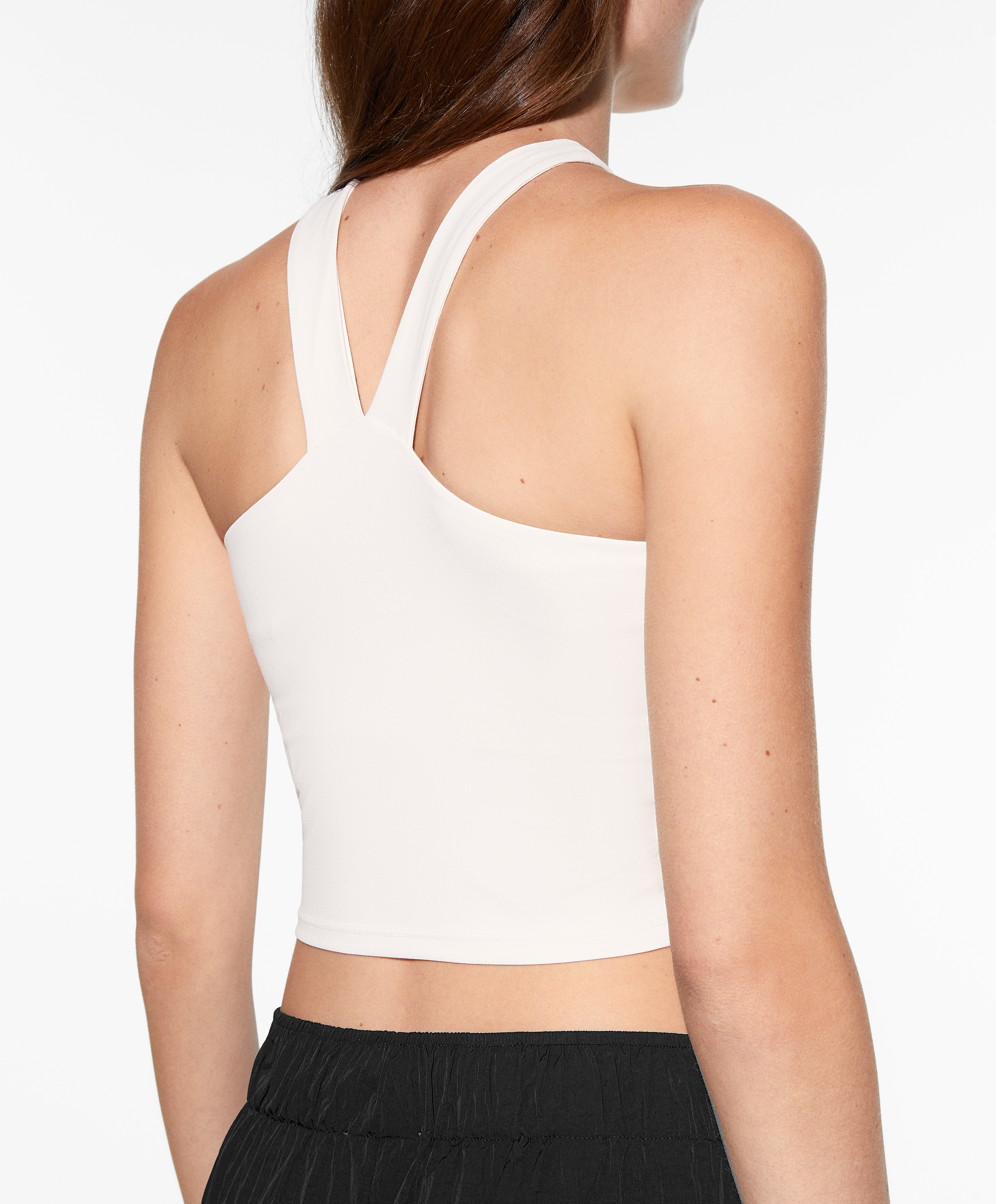 Comfortlux strappy top with piping