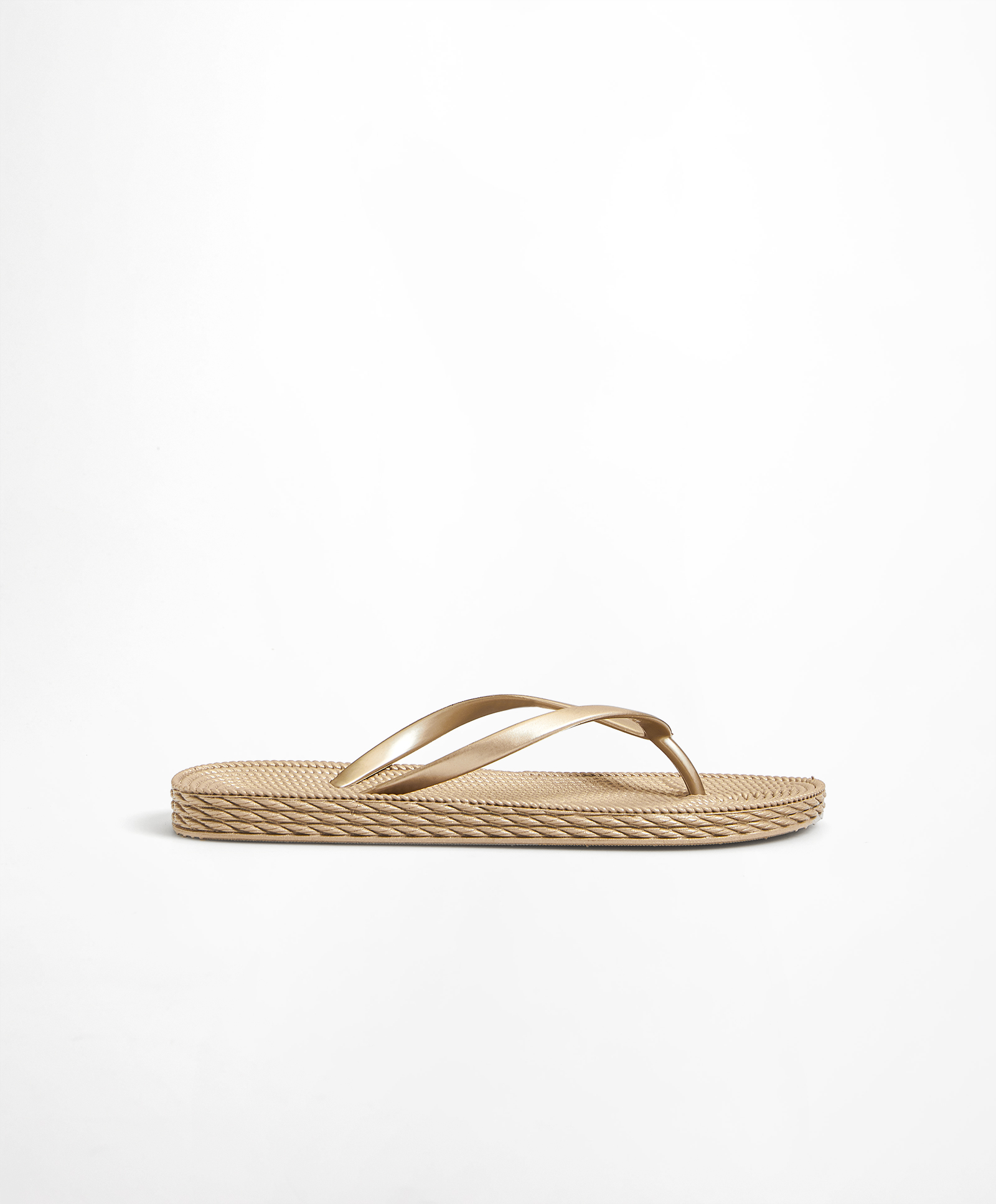 Gold textured beach sandals