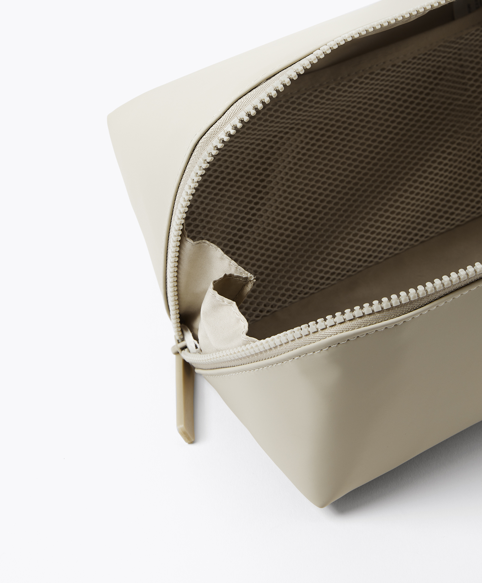 engomado - Neceseres Bolsos i neceseres - - Nueva colección | España