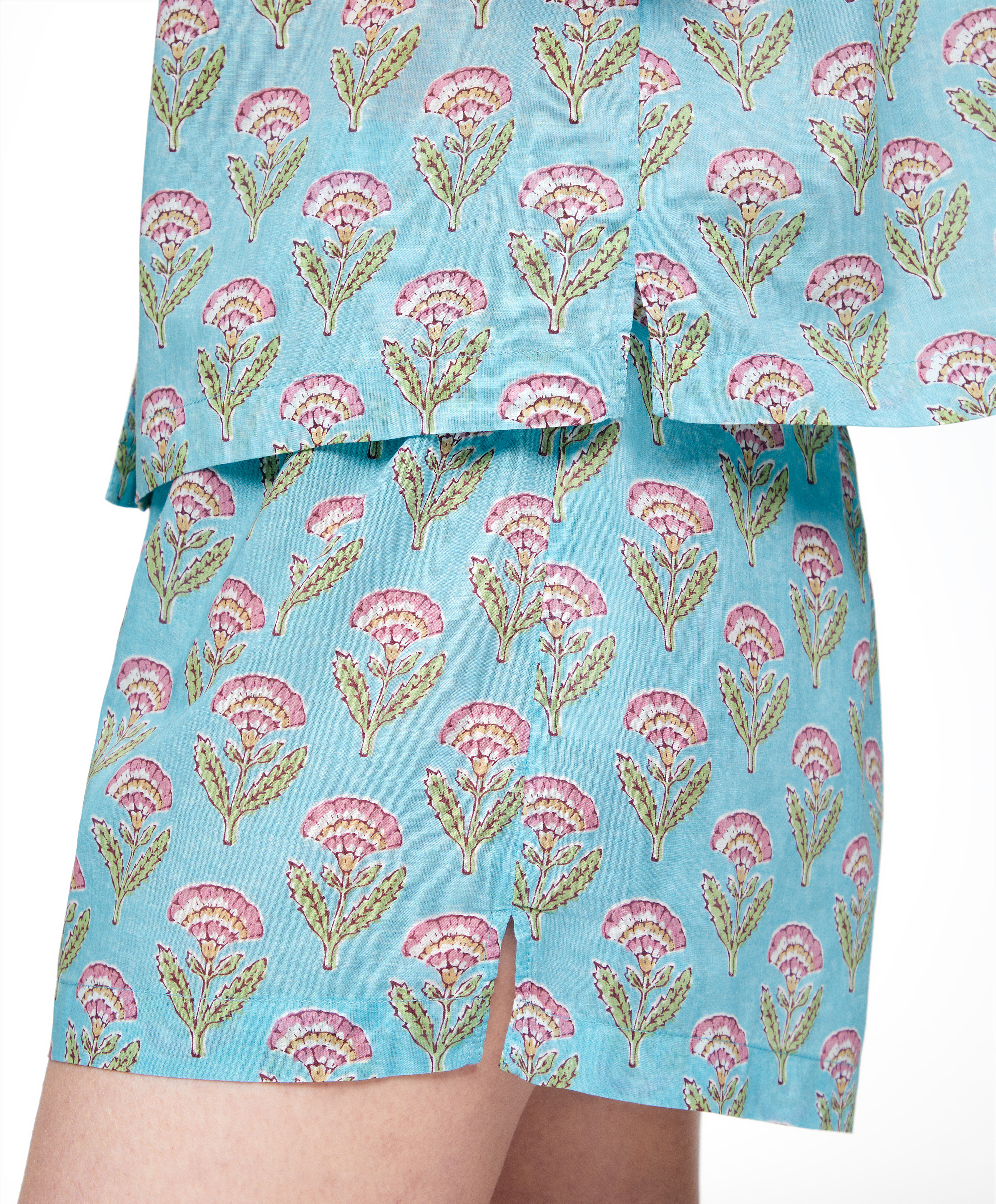 Floral motif shorts