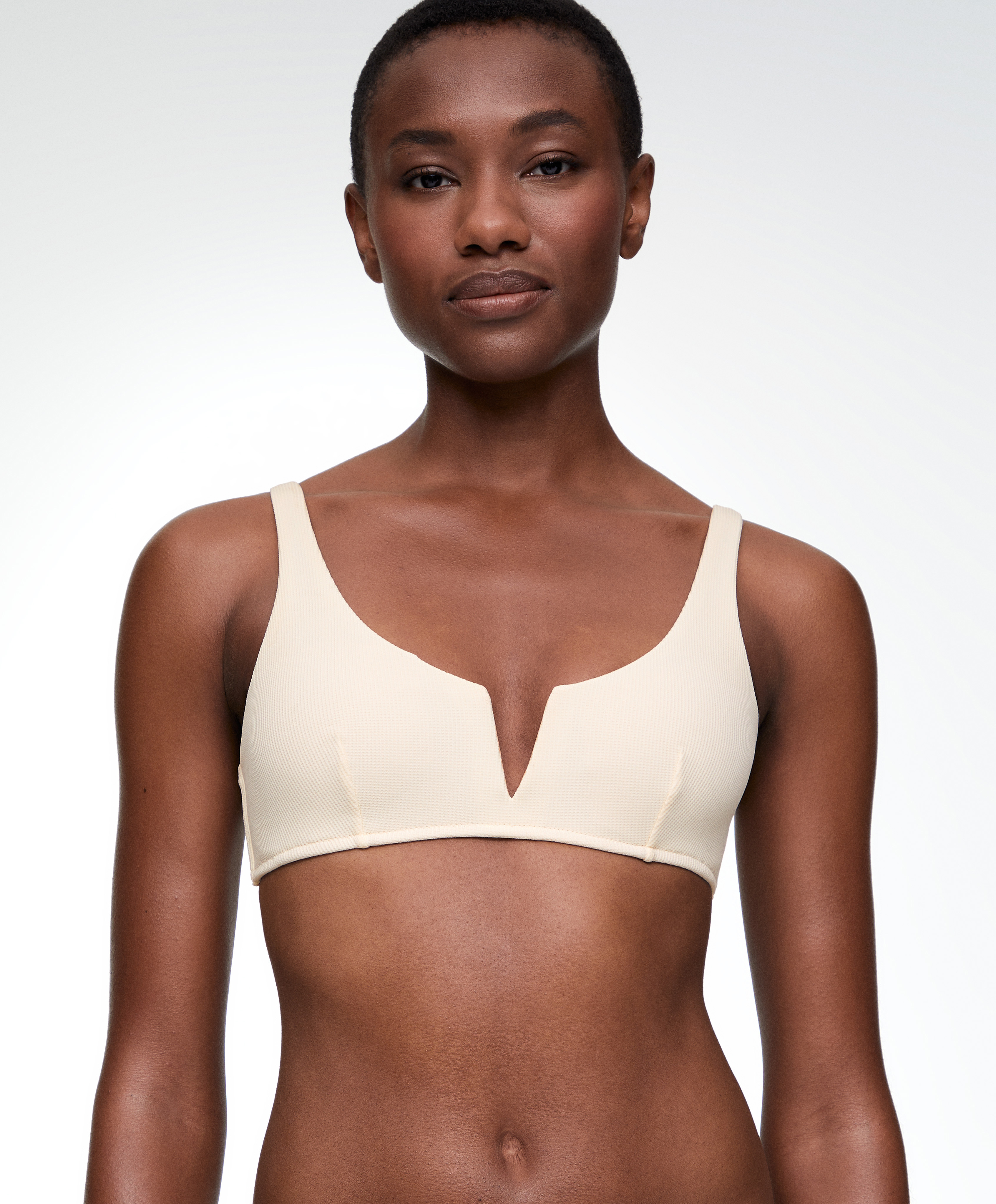 Piqué halterneck bikini top