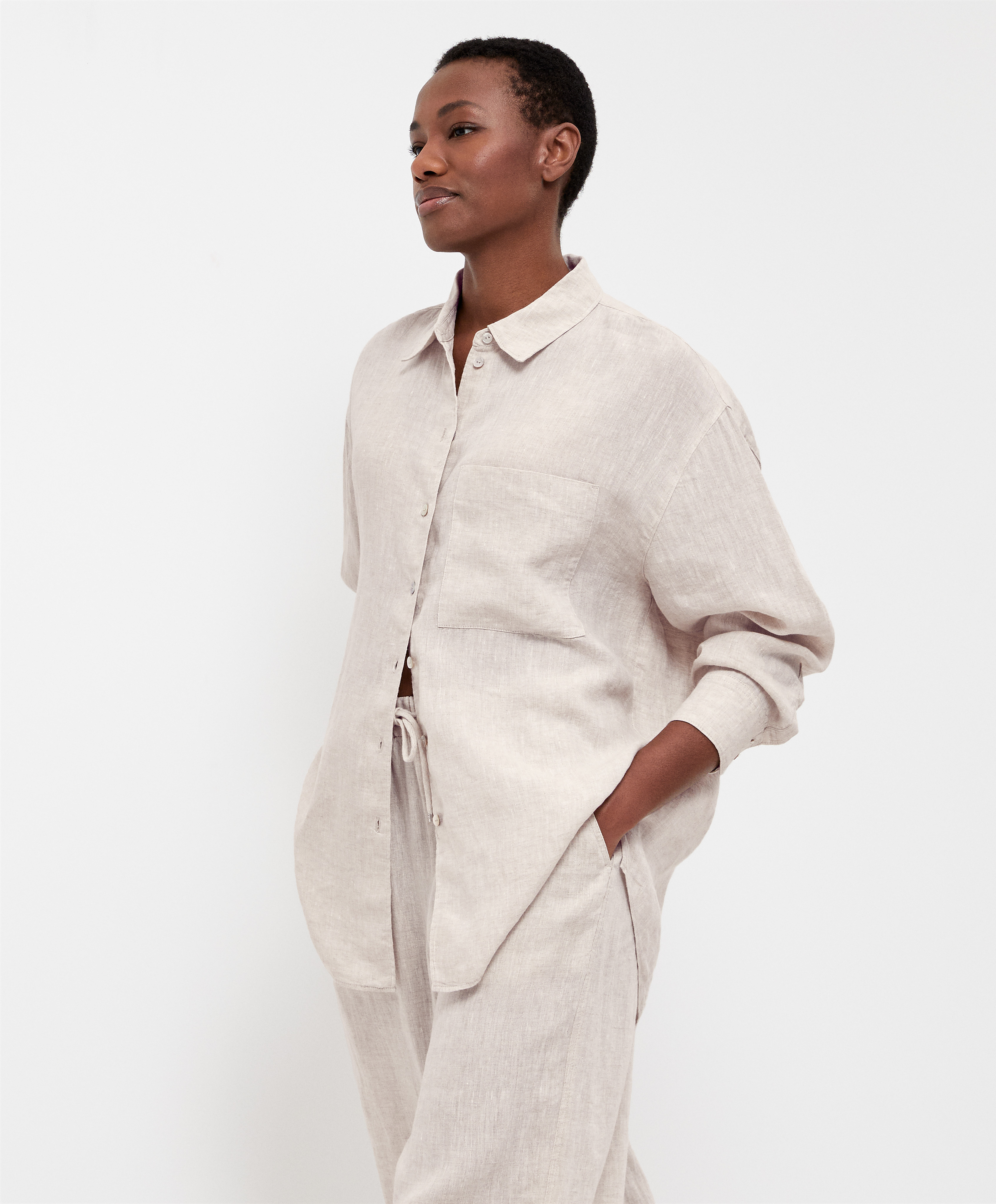 100% linen long-sleeved shirt