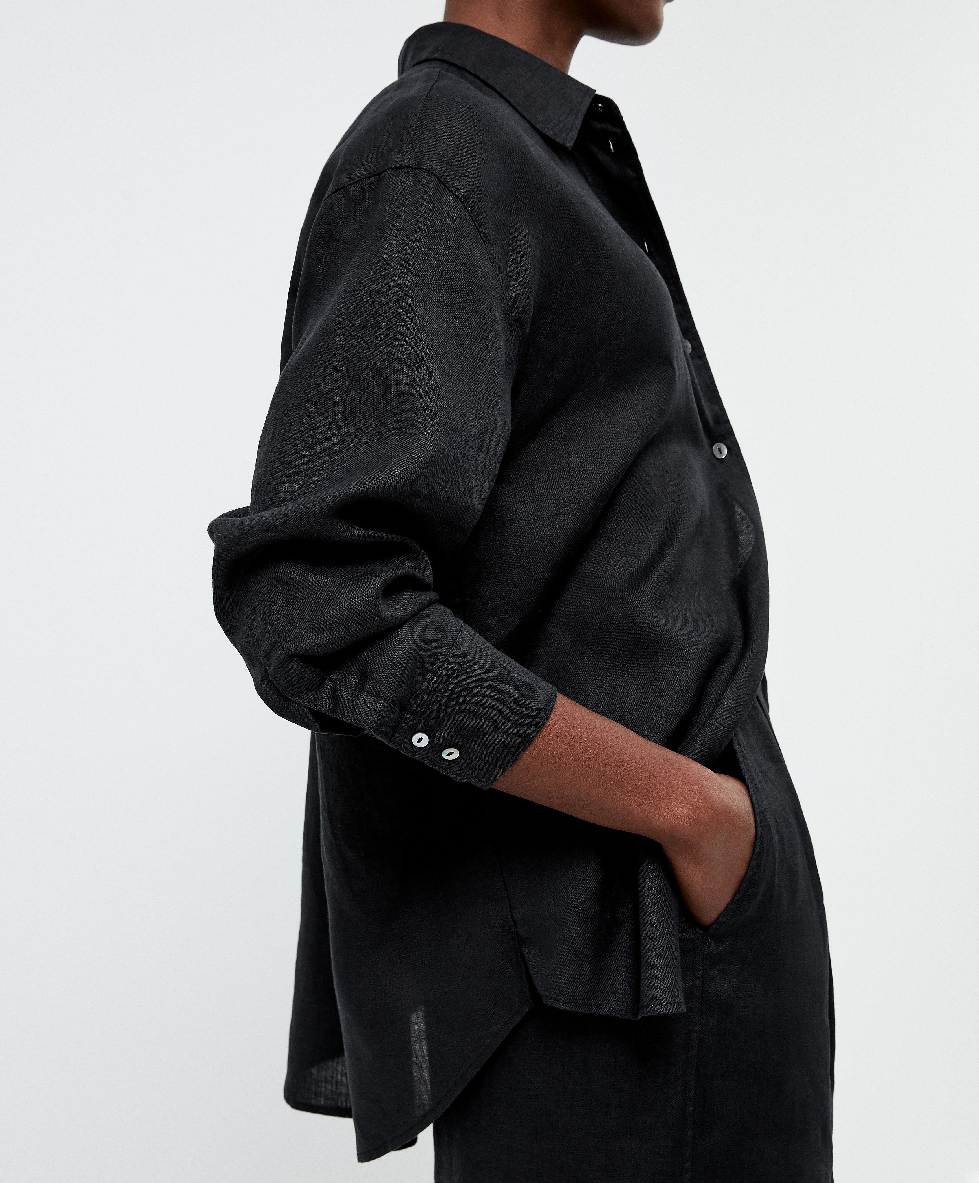 100% linen long-sleeved shirt