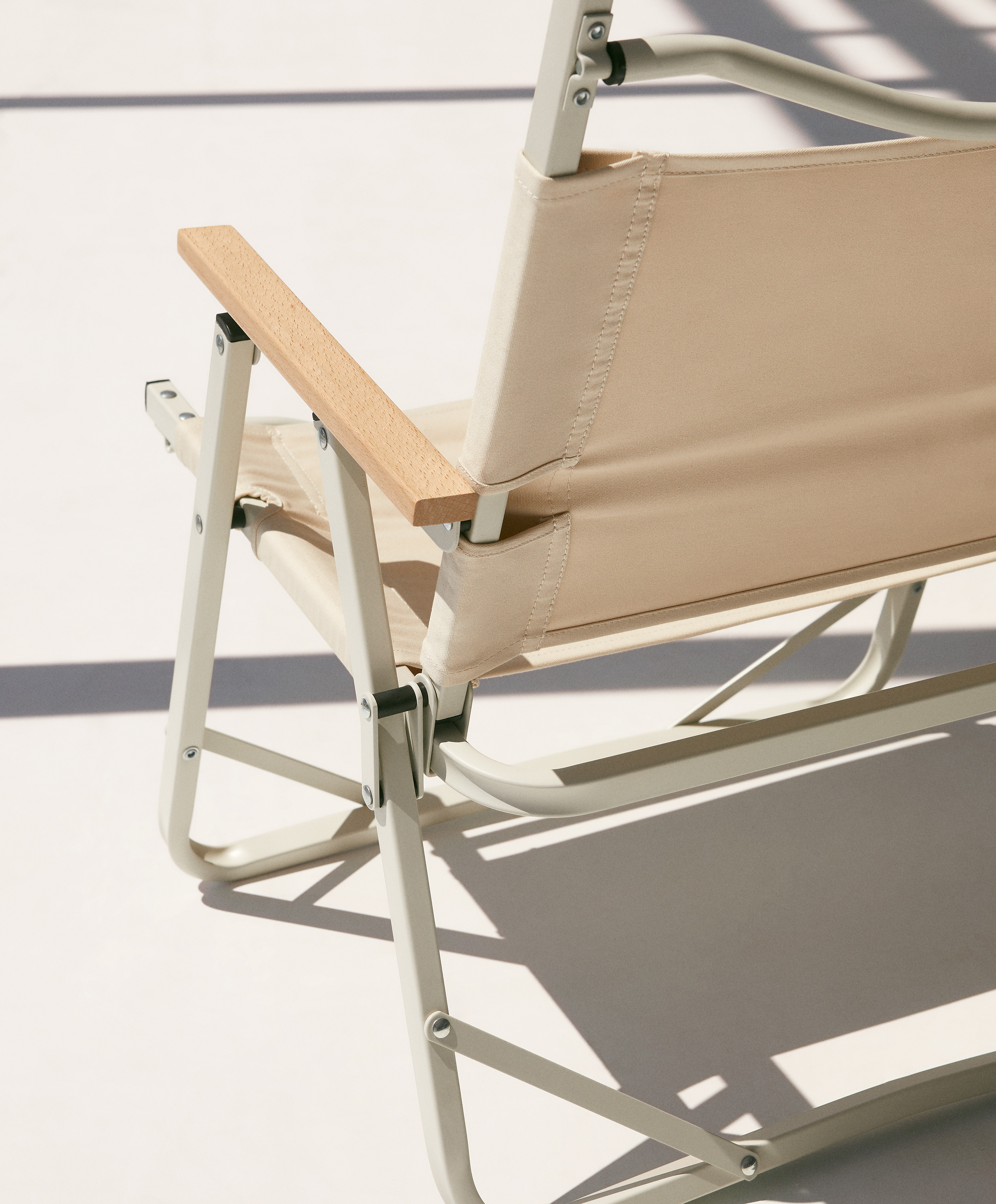 Folding chair in 100% cotton water-repellent fabric