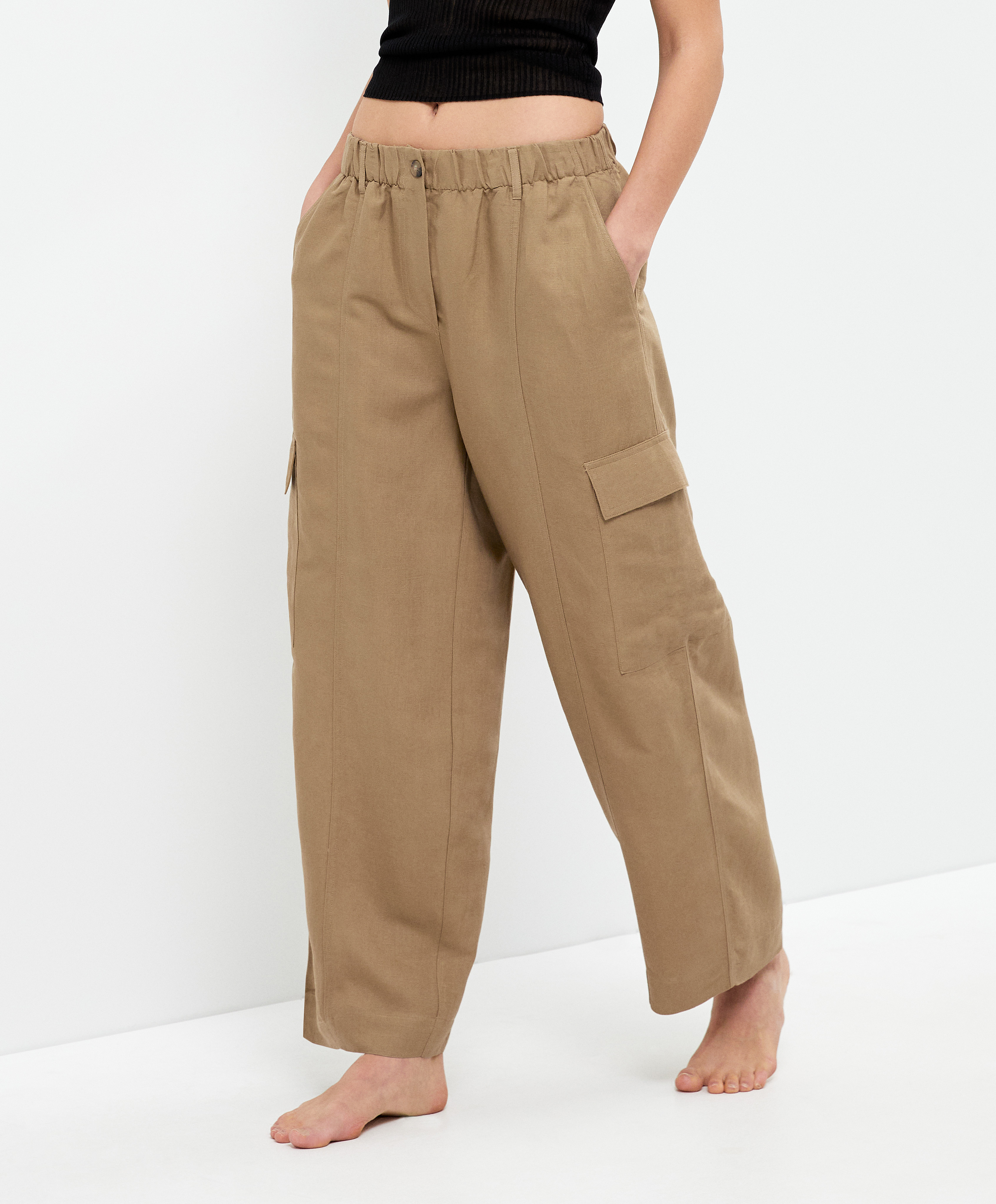 Linen cargo trousers