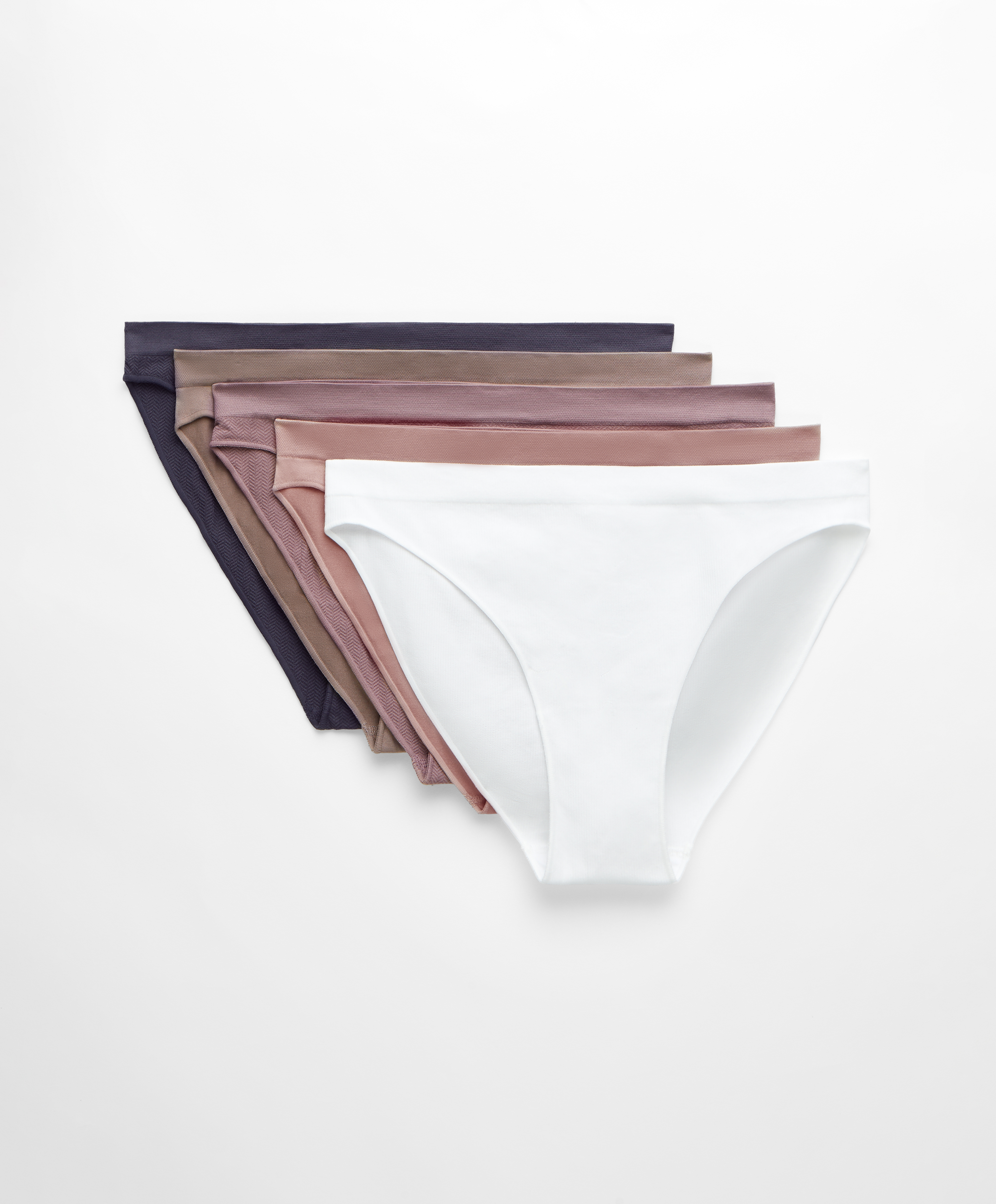 5 soft-touch seamless classic briefs