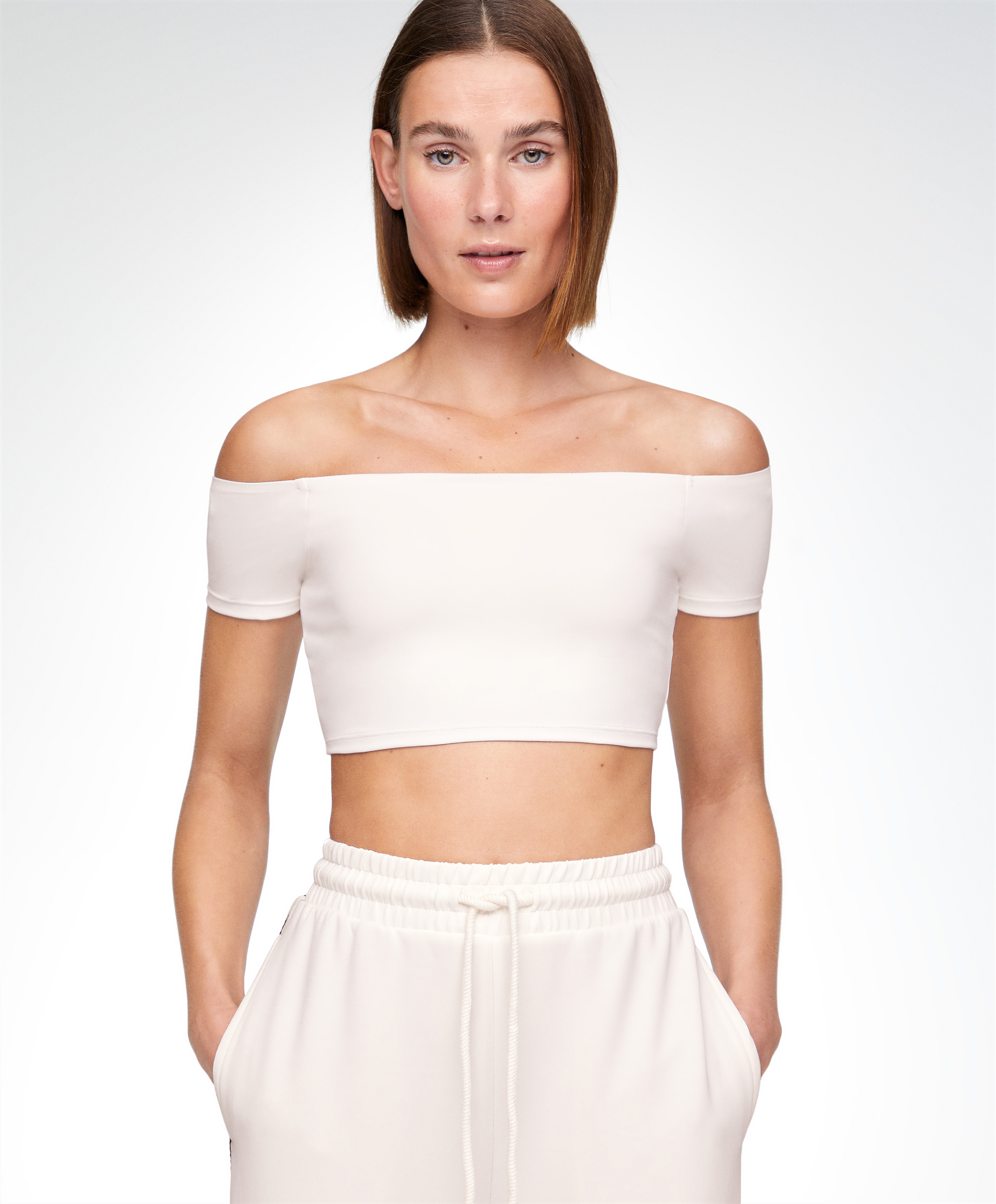 Comfortlux off-the-shoulder top with cups