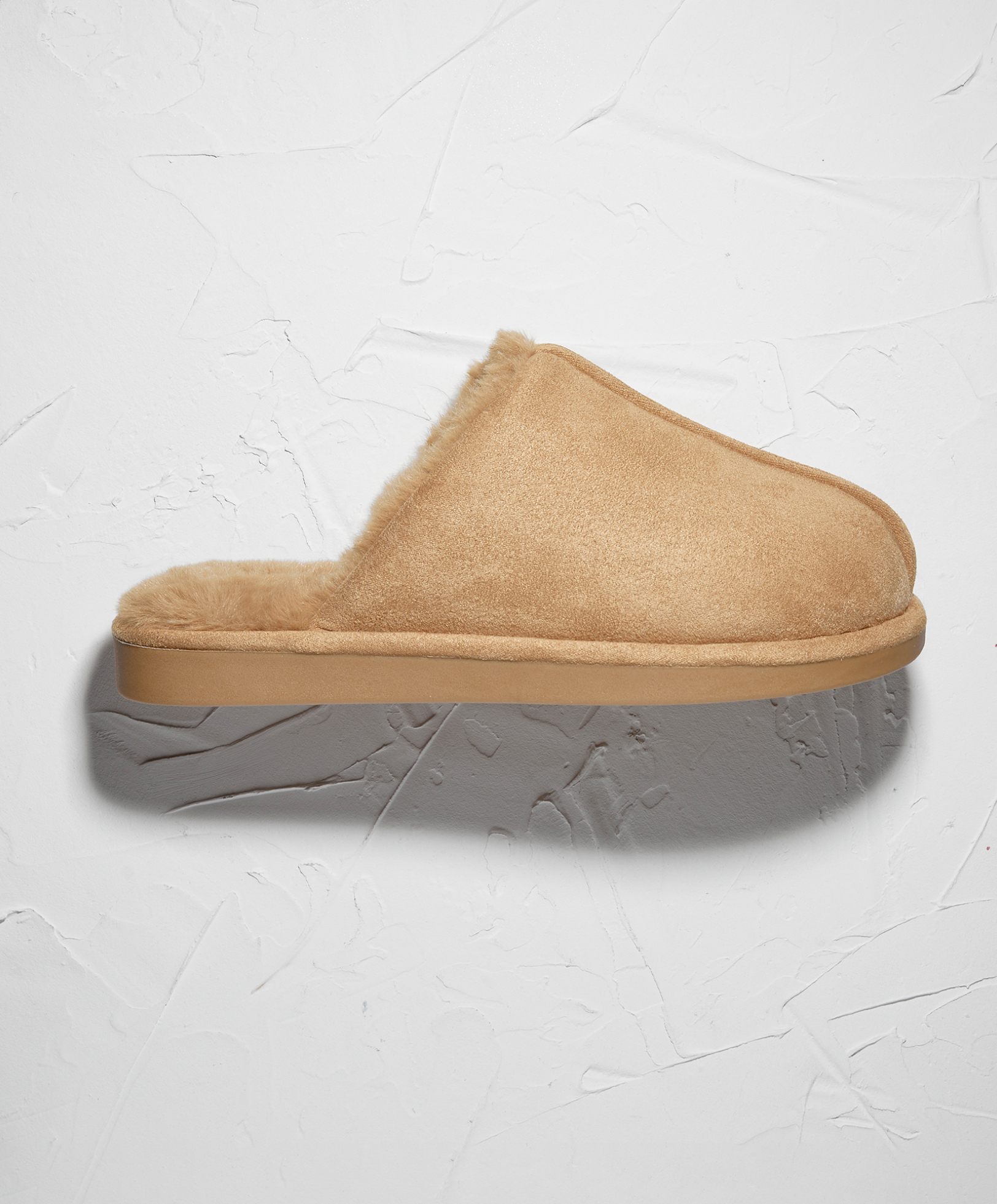 Furry trim slippers