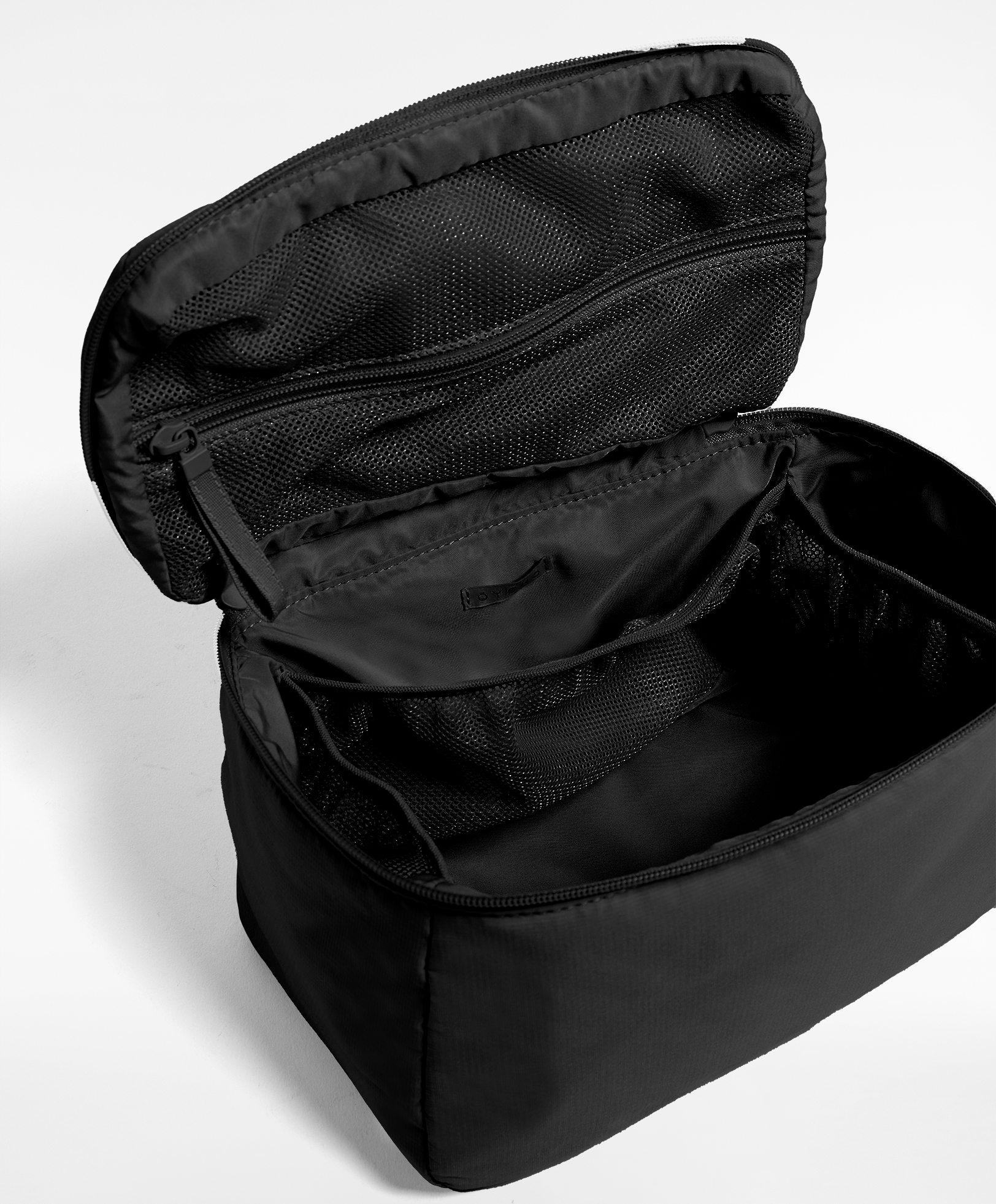 The north face stratoliner toiletry kit sales