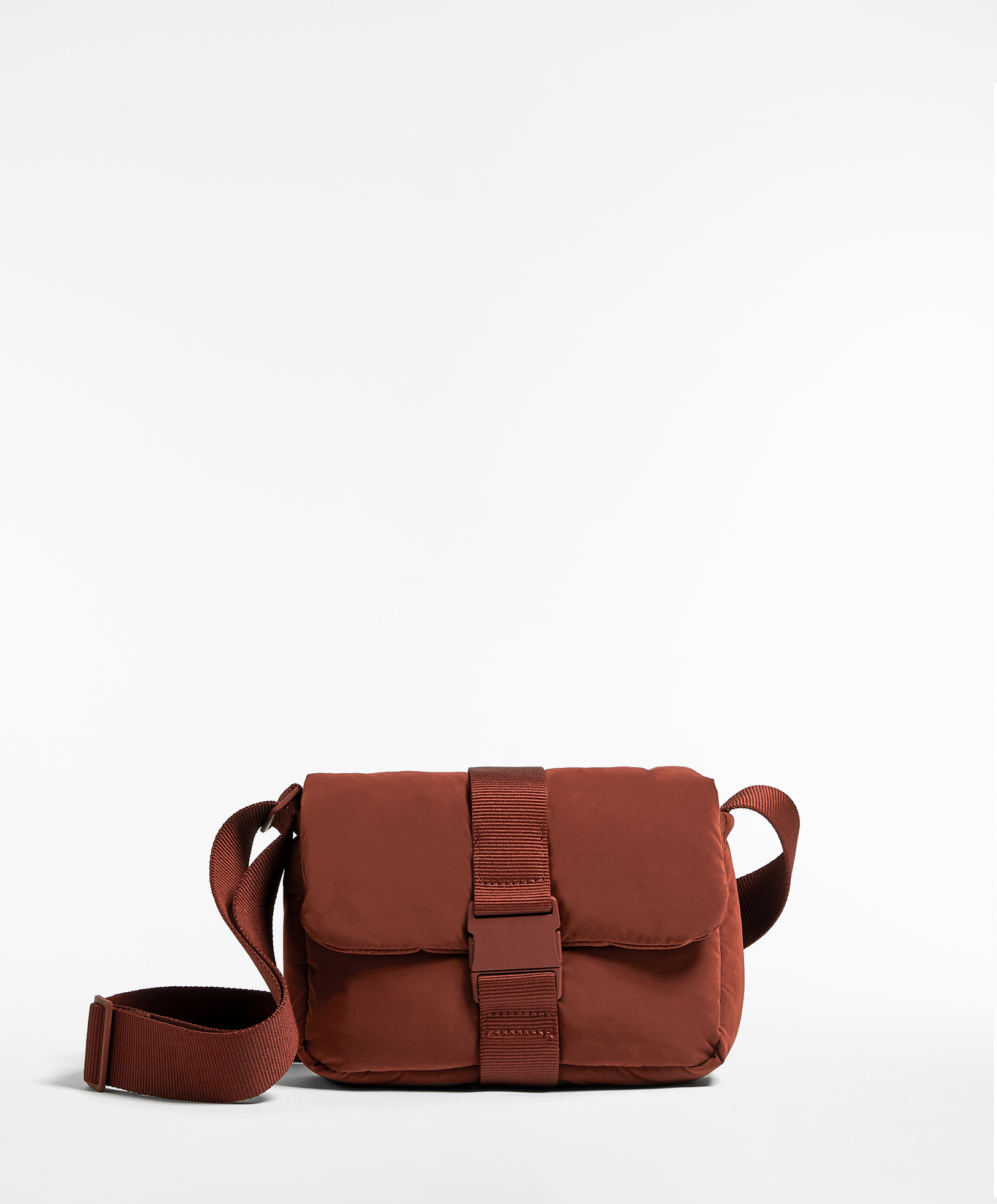 Neceser new arrivals playa oysho