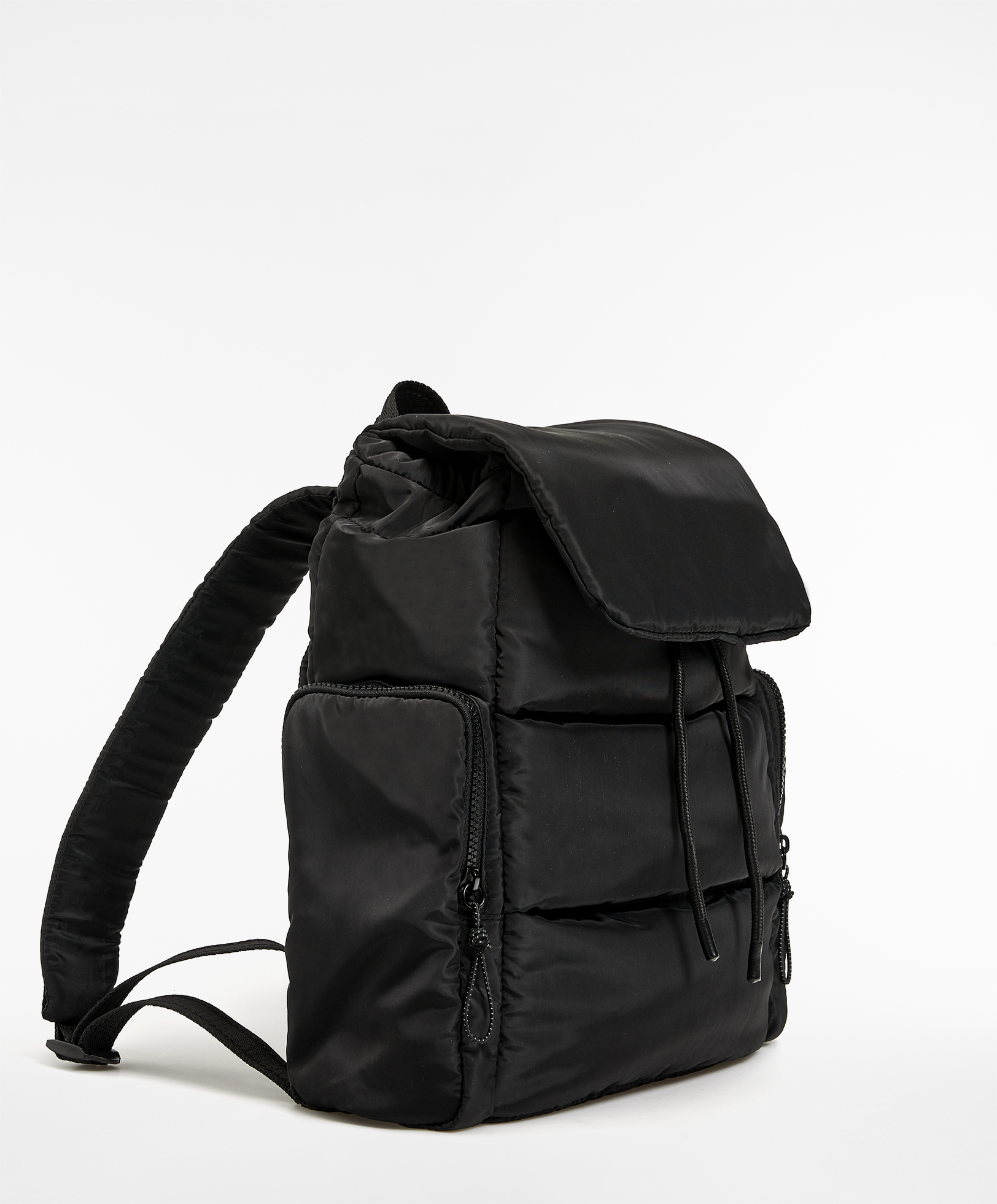 Mochila acolchada OYSHO Schweiz