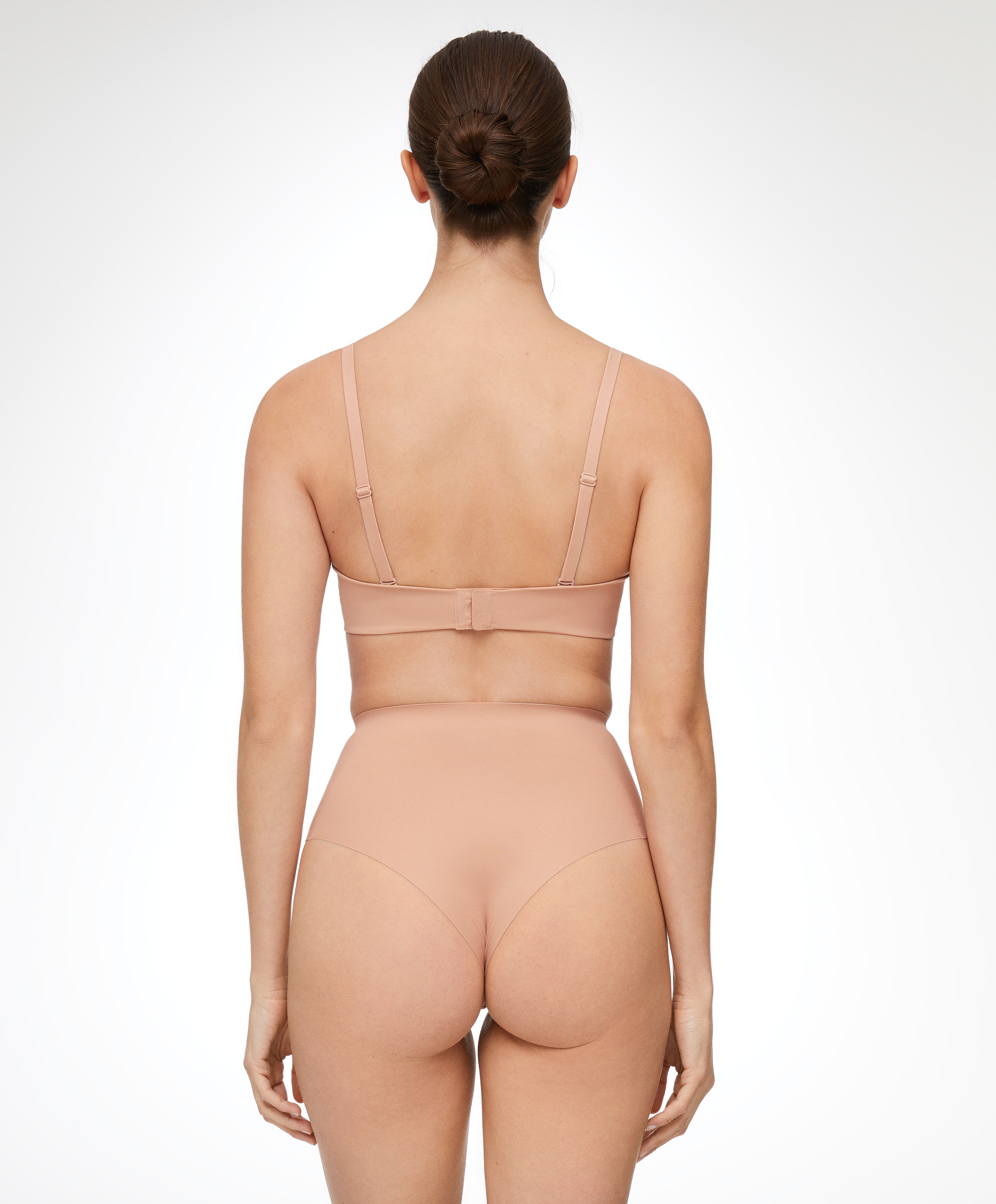 Cueca brasileira modeladora de cintura alta