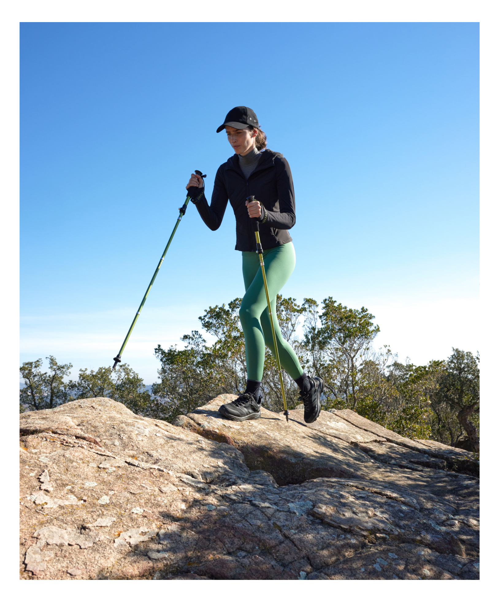 Ropa de on sale trekking mujer