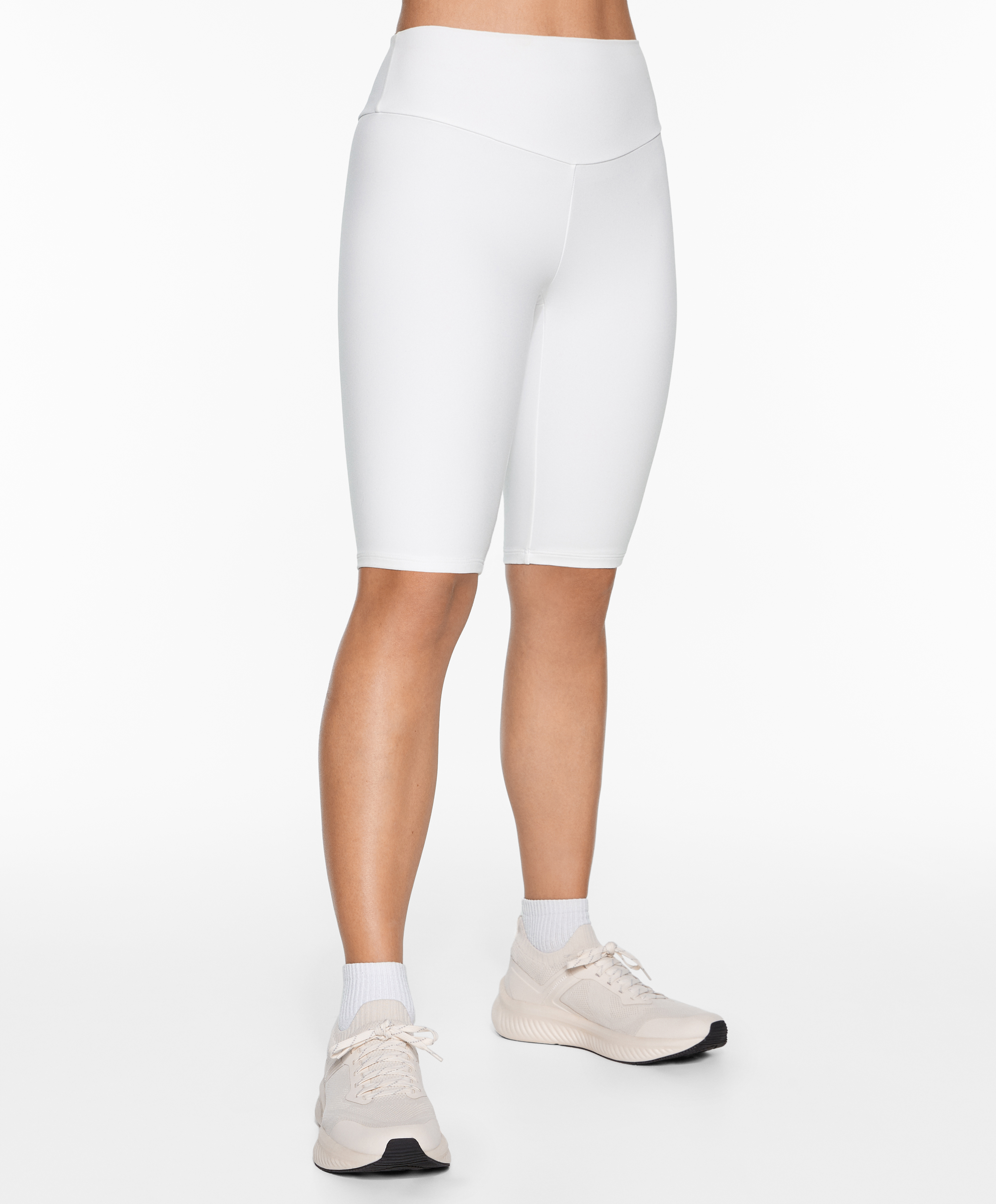 Pantalon corto best sale deporte oysho