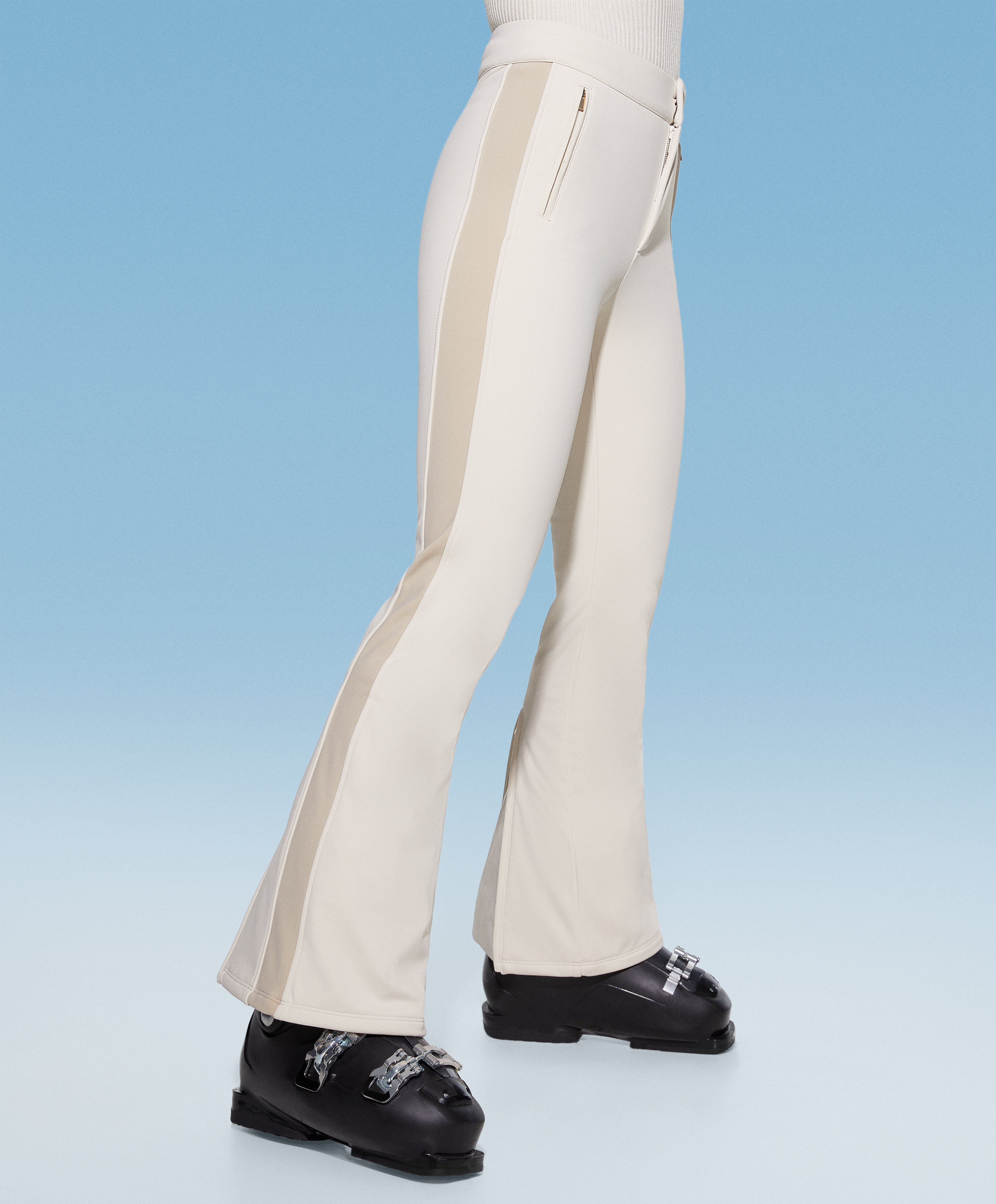 SKI 10k flare trousers  OYSHO المملكة العربية السعودية