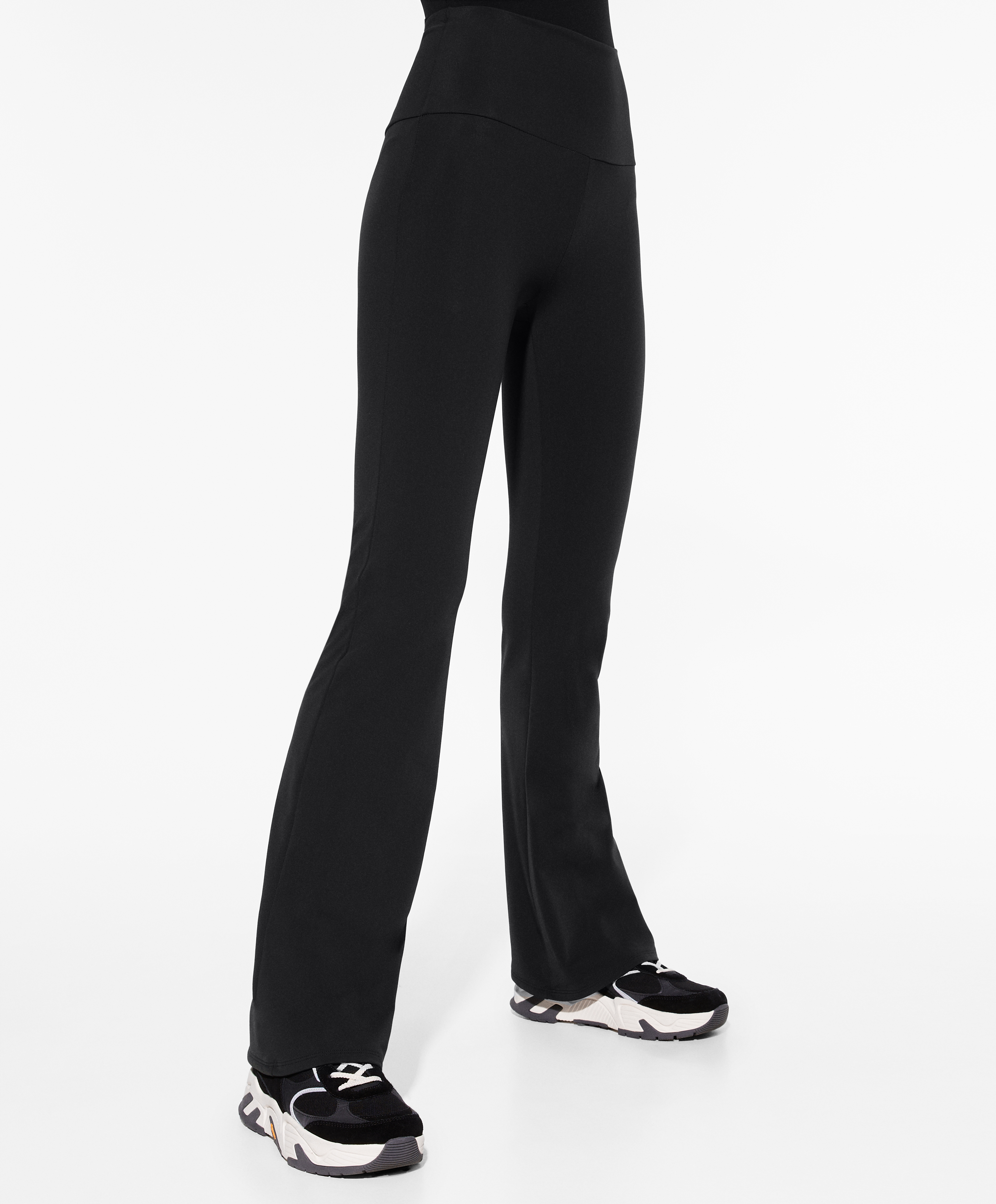 Light warm flare trousers OYSHO United States