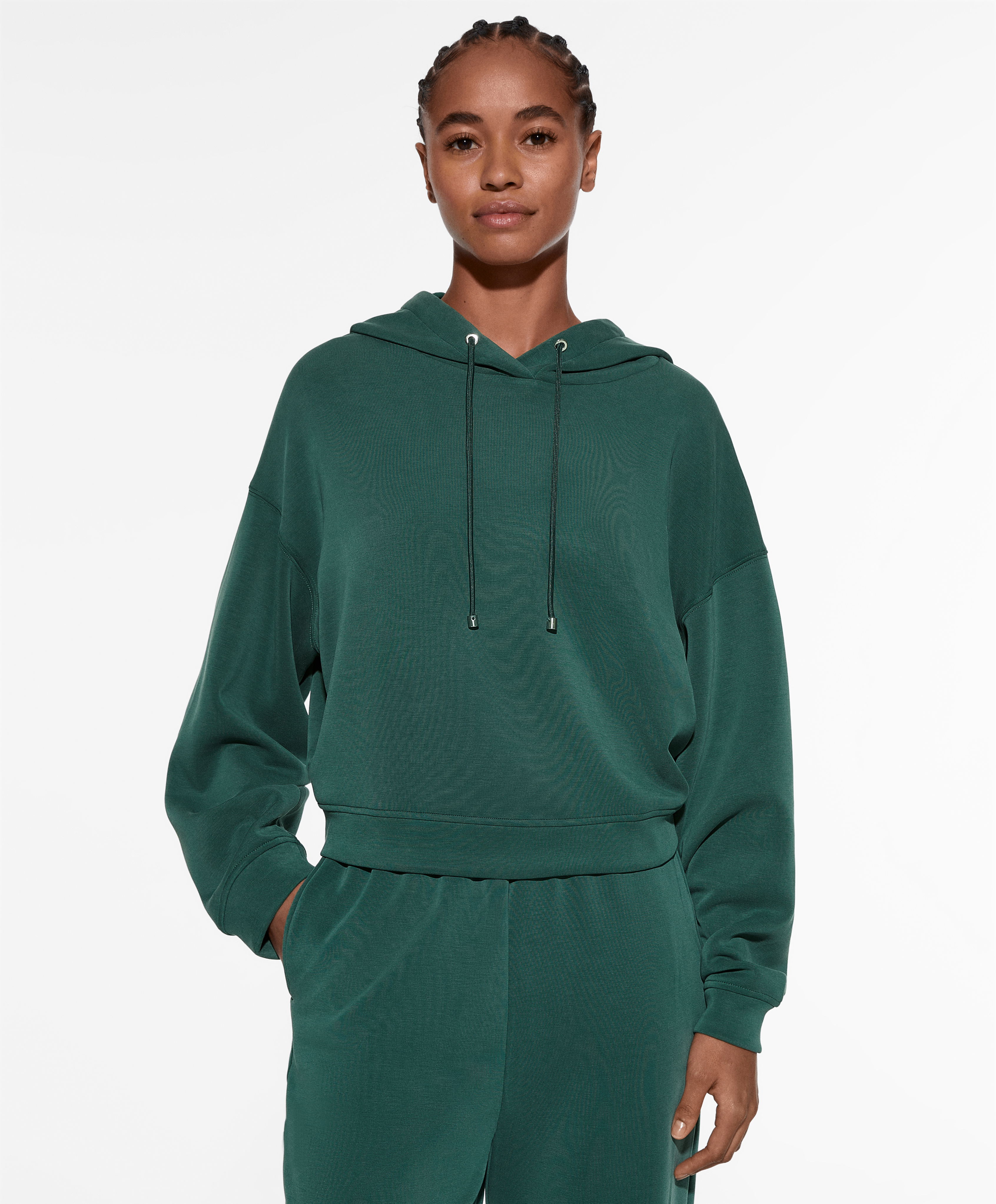 Fleece-interior crop hoodie with modal