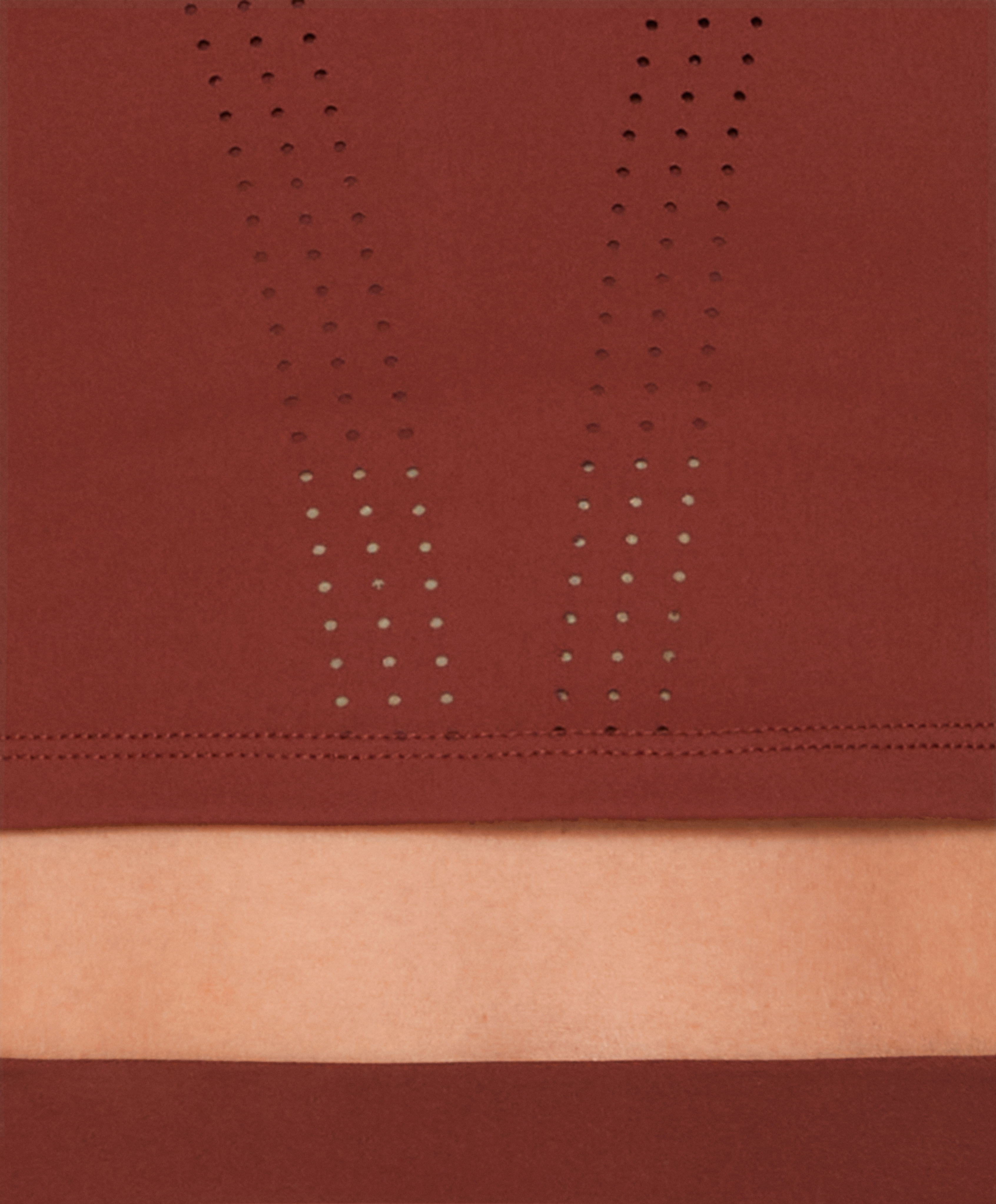 Terracotta high-rise microperforated comfortlux total look