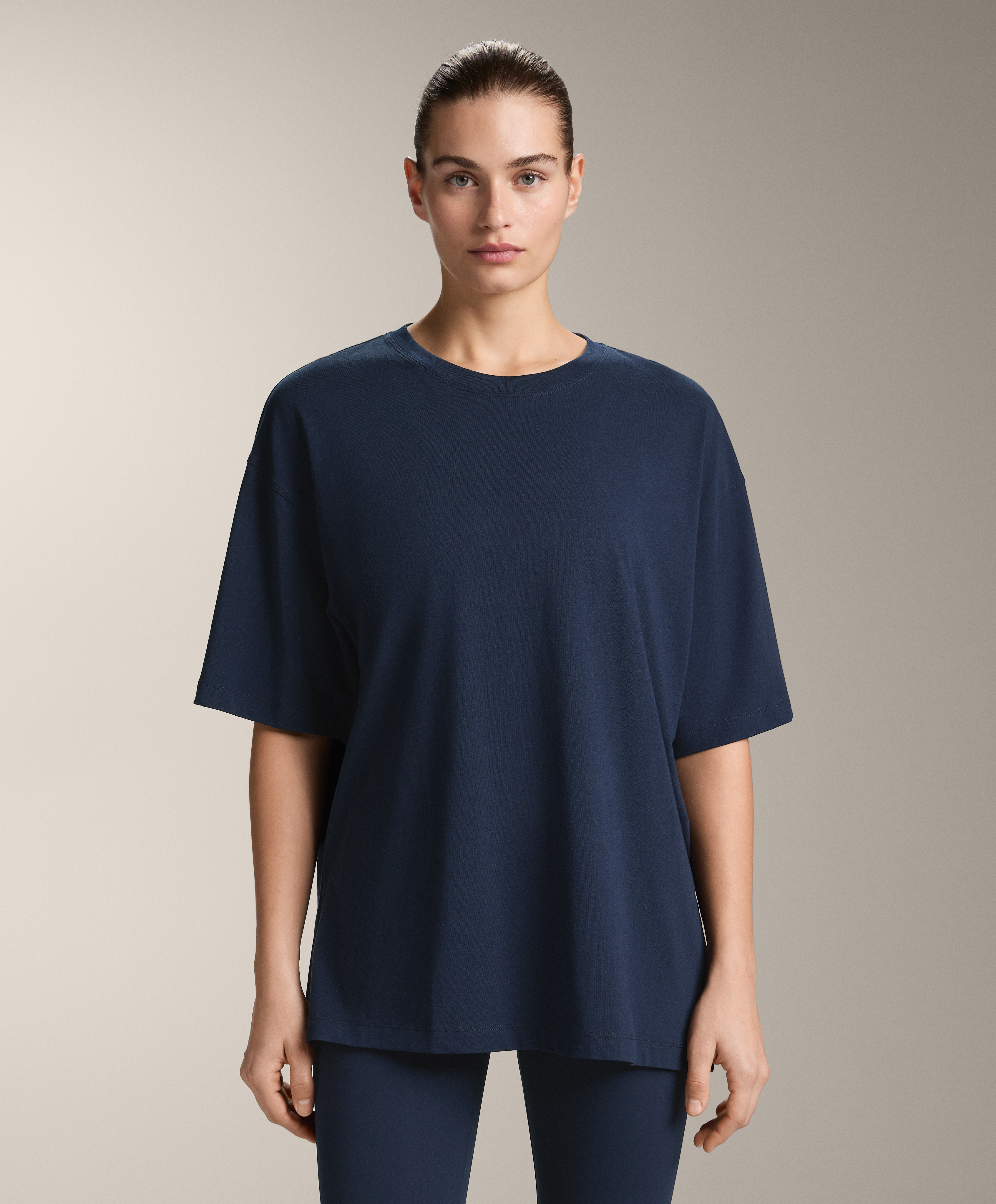 تيشرت من القطن المخلوط بأكمام قصيرة