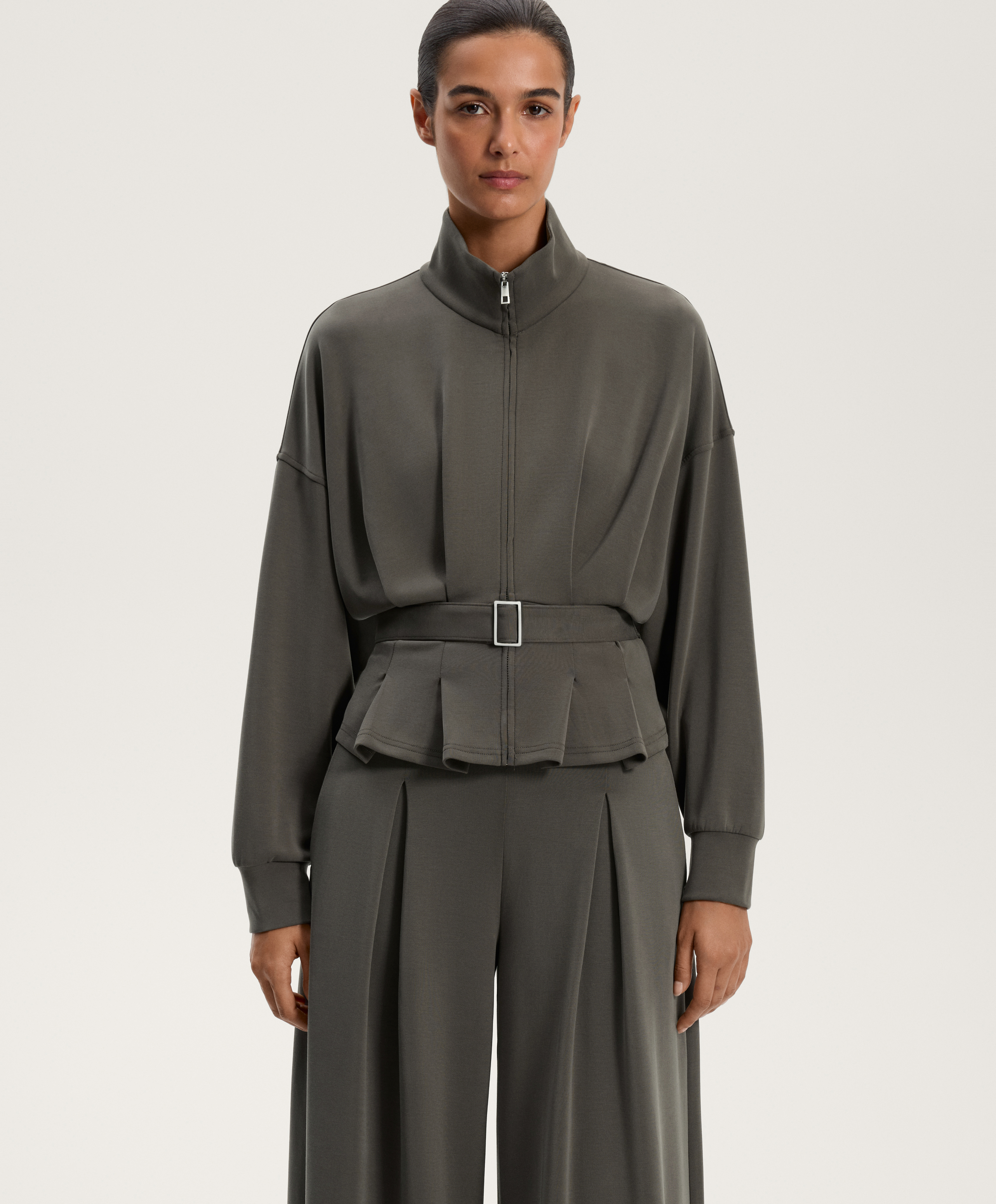 Chaqueta cinturón con modal tacto suave - Rebajas