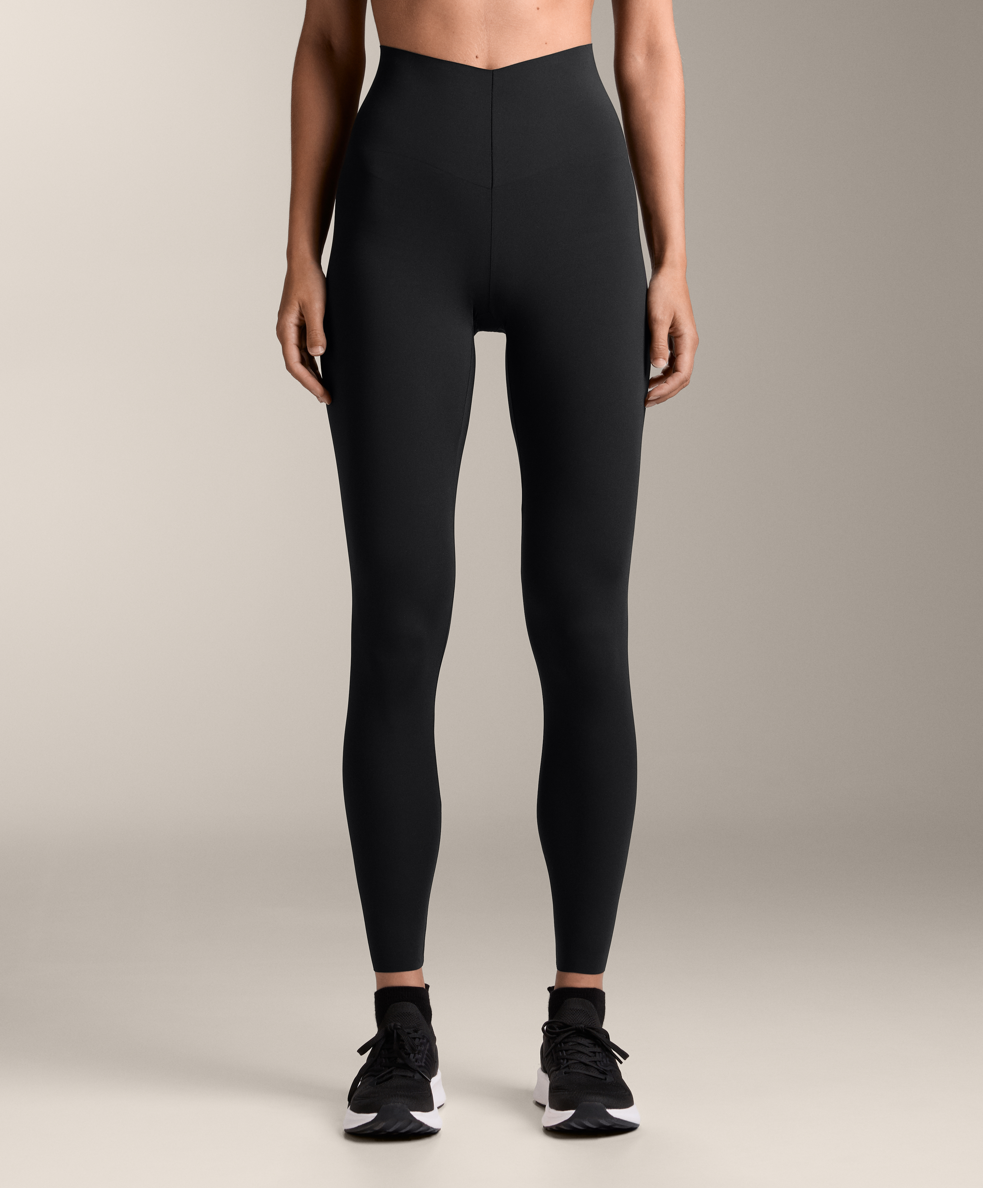 Light Touch V-cut super high rise 65cm ankle-length leggings Light Touch V-cut super high rise 65cm ankle-length leggings