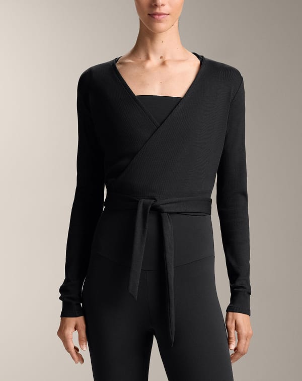 Long-sleeved