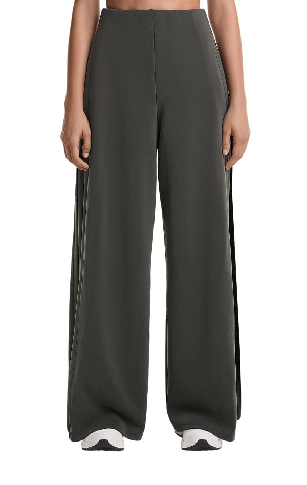 Wide Leg