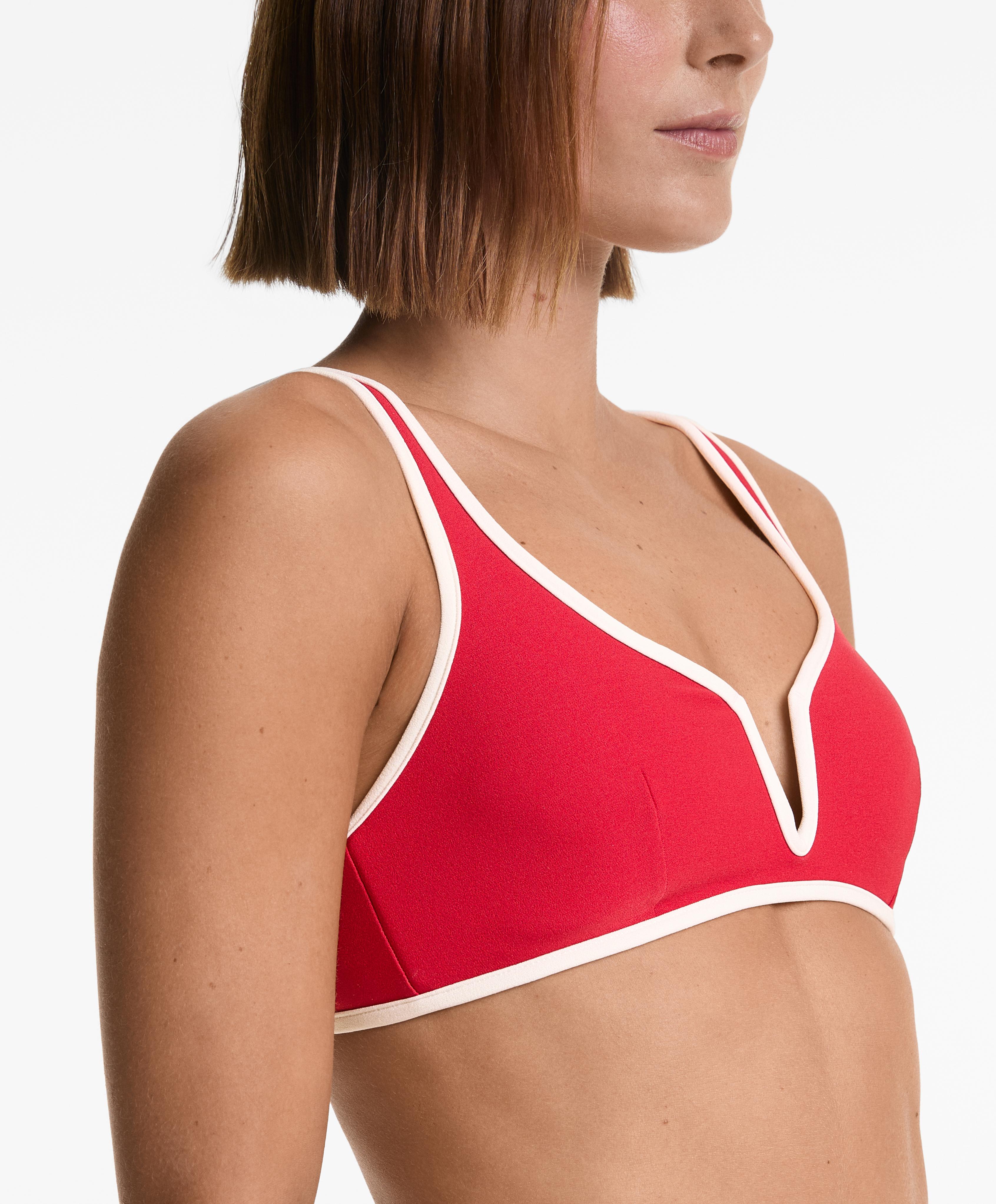 Halterneck bikini top with contrasting trim Halterneck bikini top with contrasting trim