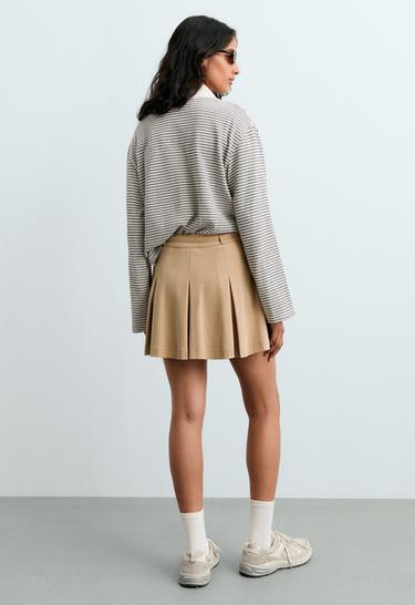High-rise pleated short skirt with belt — BEIGE 4