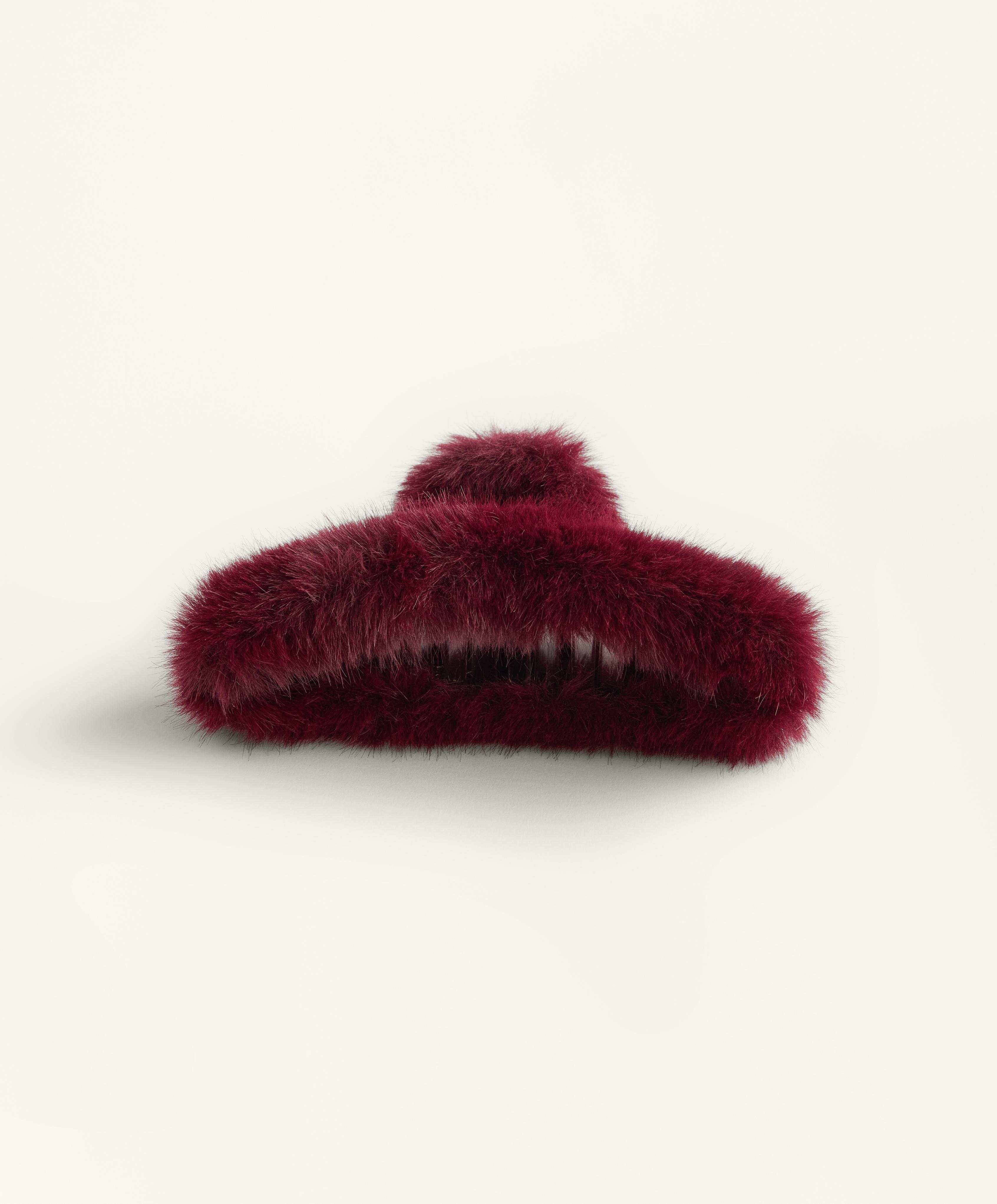 SUUR KARVANE JUUKSEKLAMBER