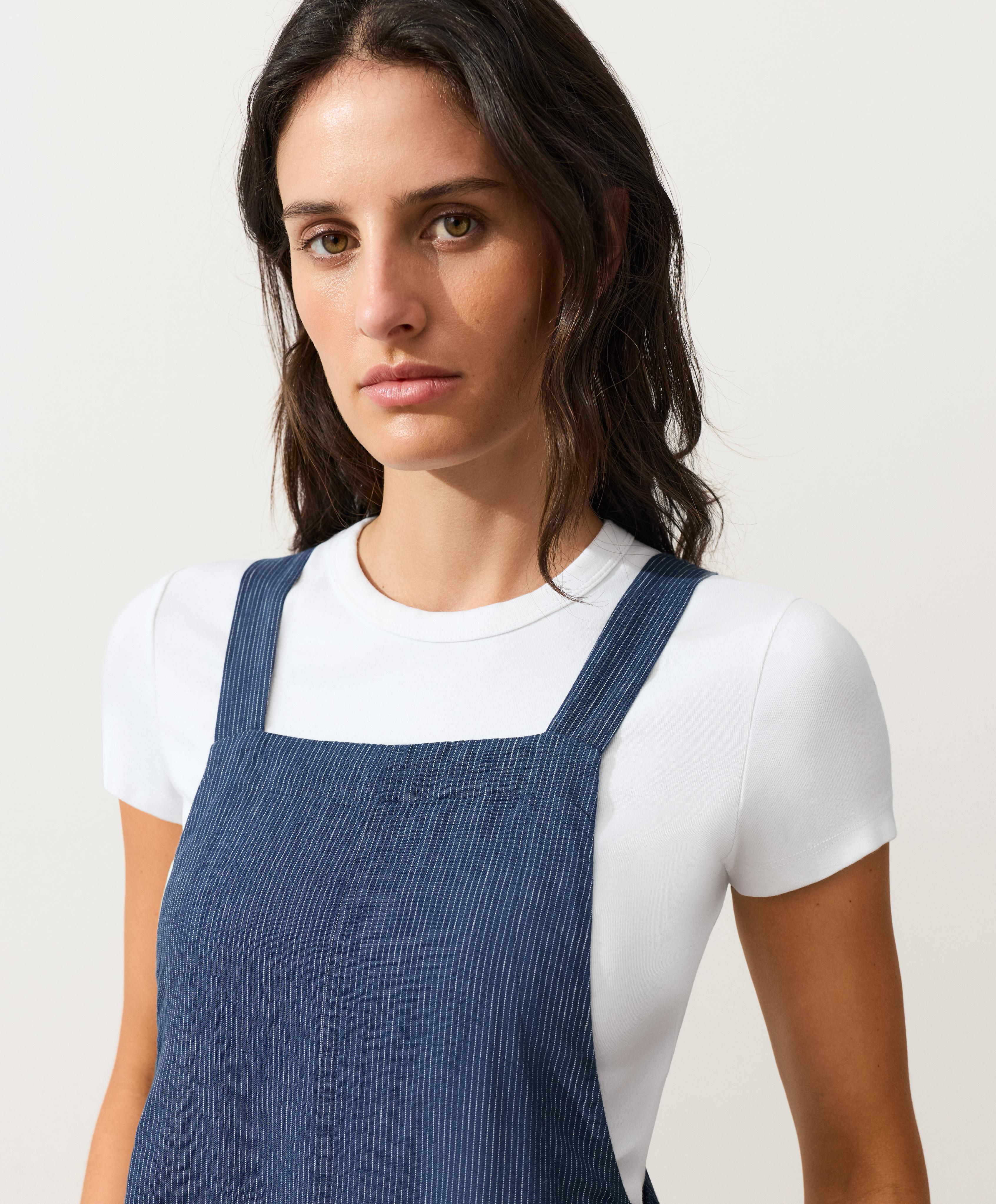 Kurzer Träger-Overall aus 100 % Leinen Kurzer Träger-Overall aus 100 % Leinen