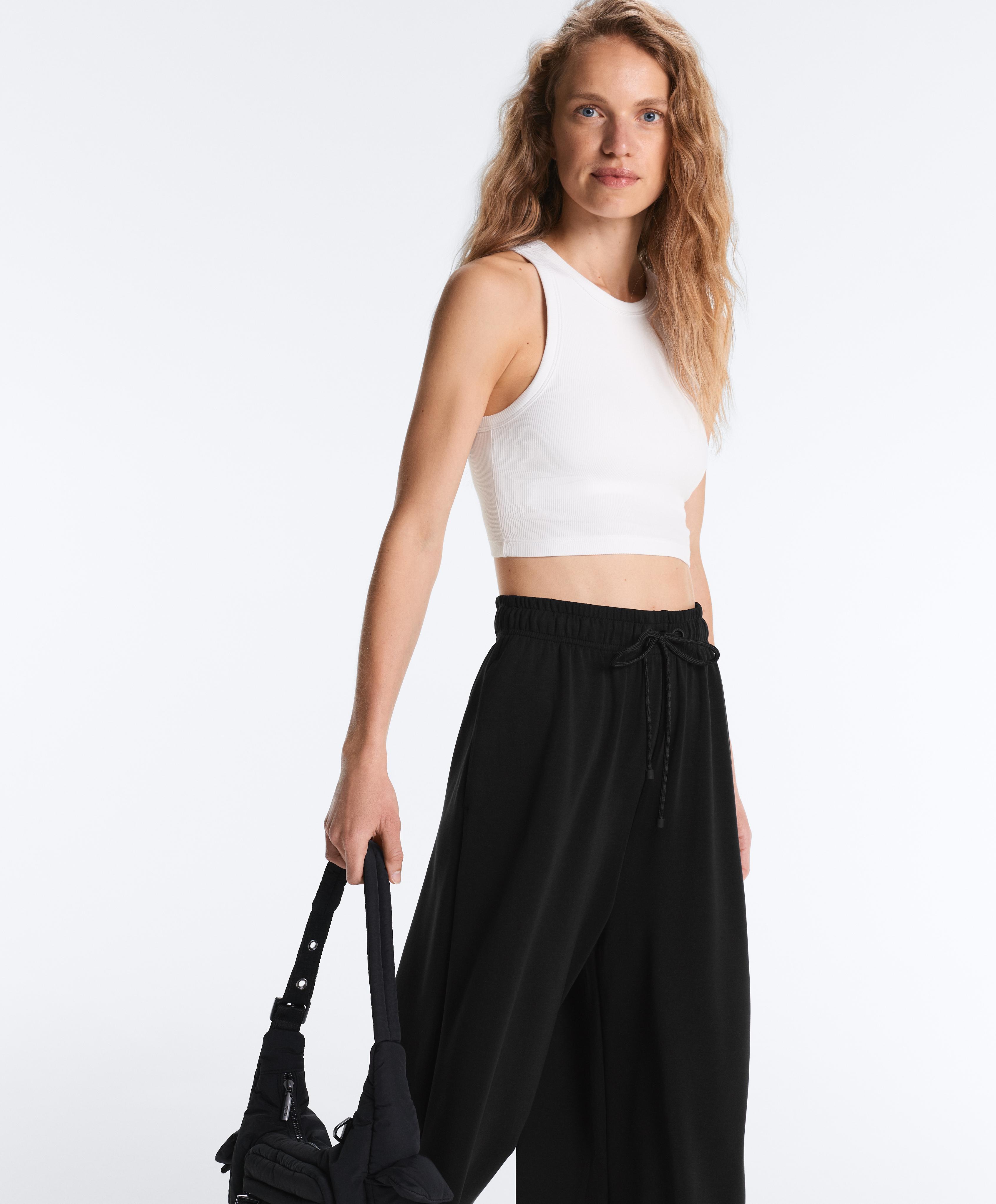Modal blend tank top with cups — WHITE